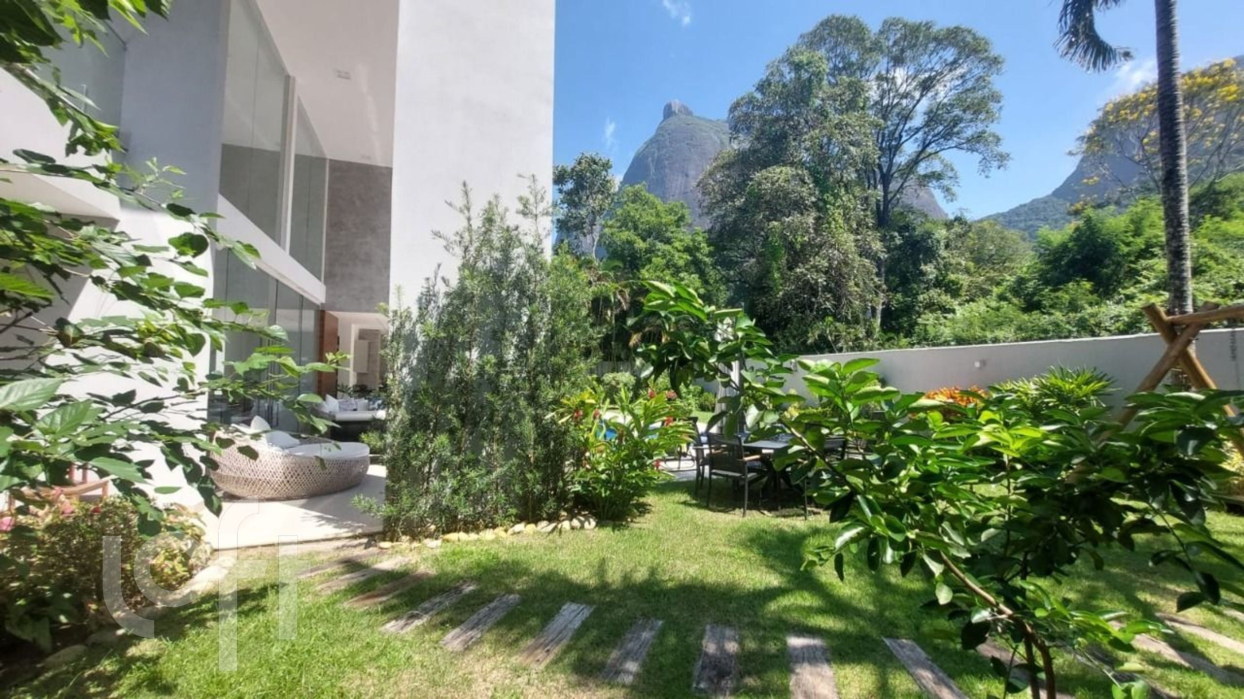 Casa à venda com 5 quartos, 911m² - Foto 3