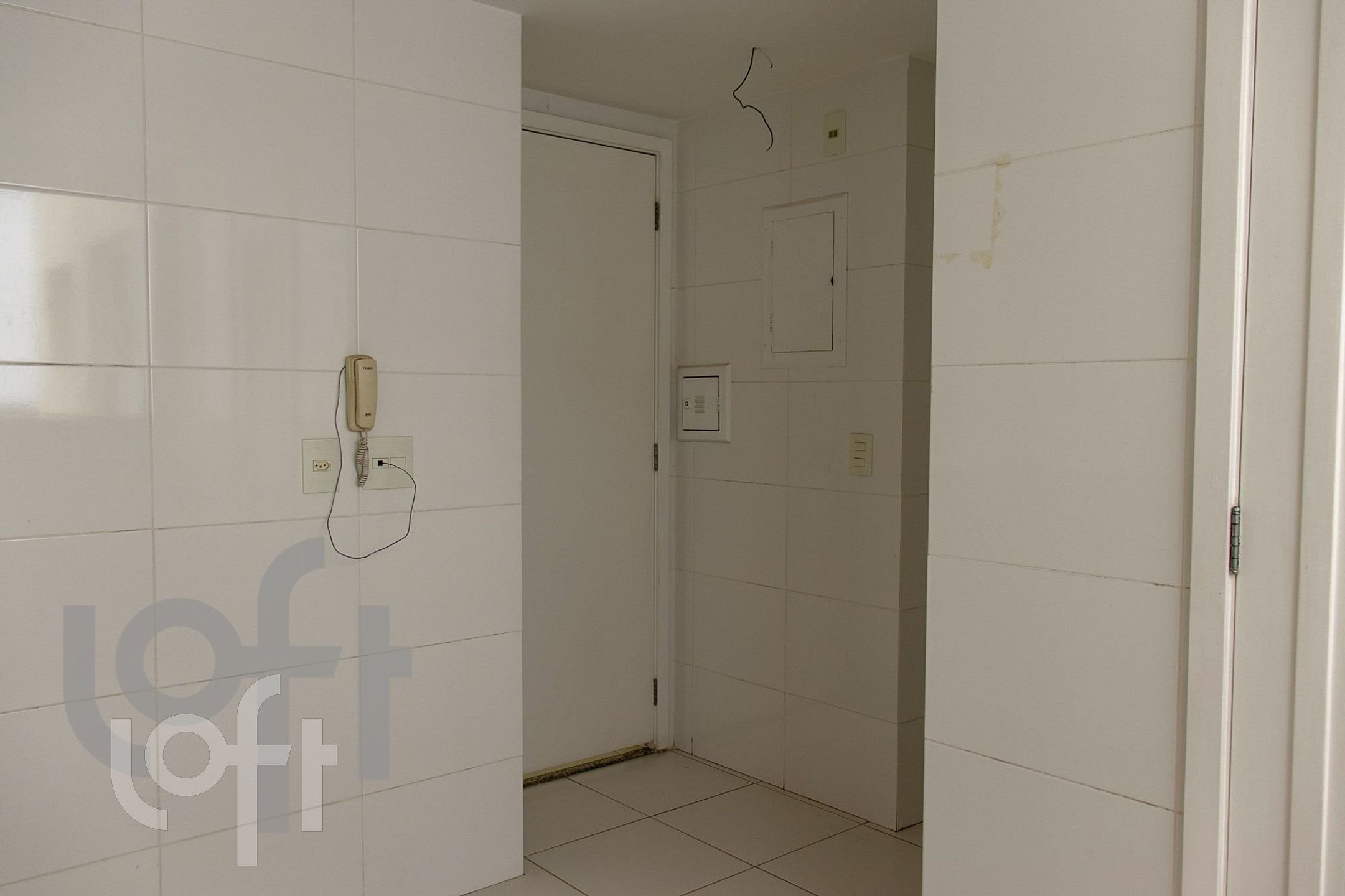 Apartamento à venda com 3 quartos, 97m² - Foto 19