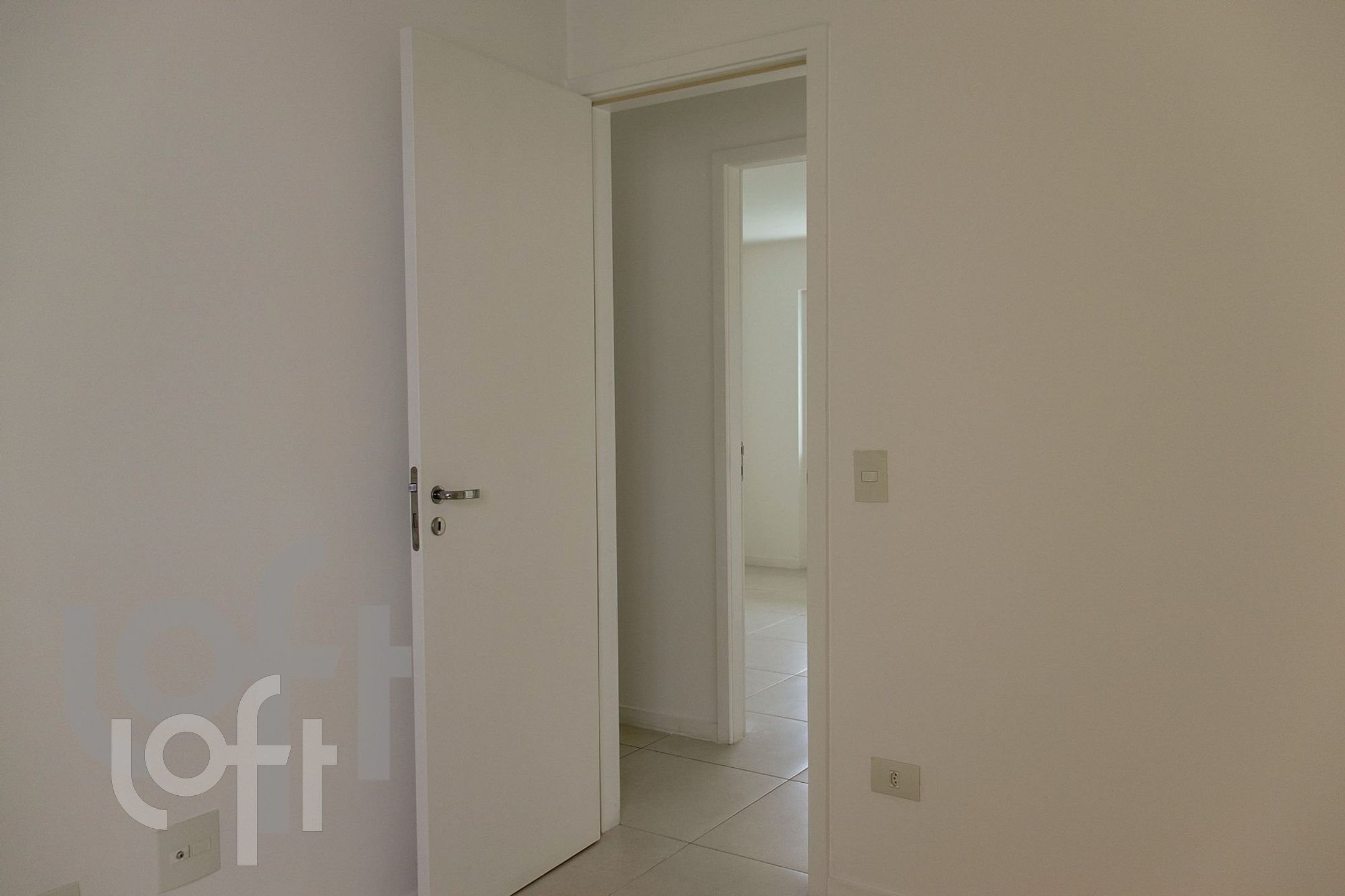 Apartamento à venda com 3 quartos, 97m² - Foto 31