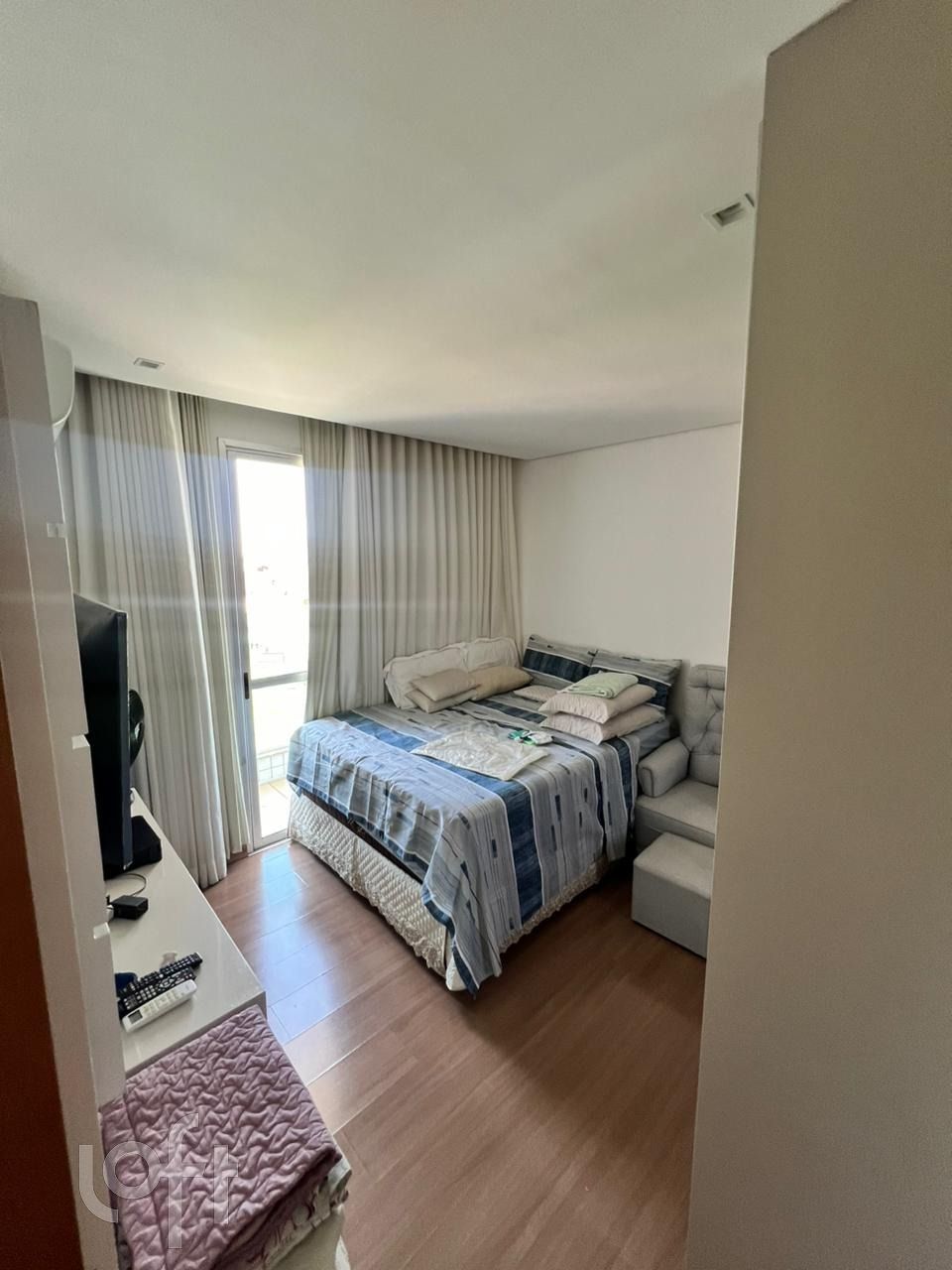 Apartamento à venda com 3 quartos, 98m² - Foto 14