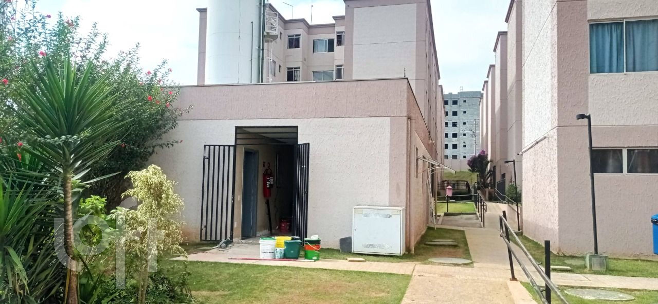 Apartamento à venda com 2 quartos, 39m² - Foto 20