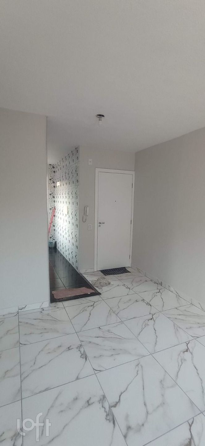 Apartamento à venda com 2 quartos, 39m² - Foto 3