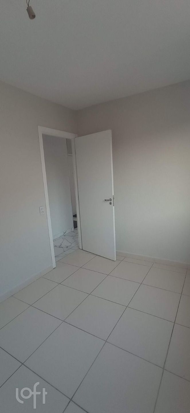 Apartamento à venda com 2 quartos, 39m² - Foto 7