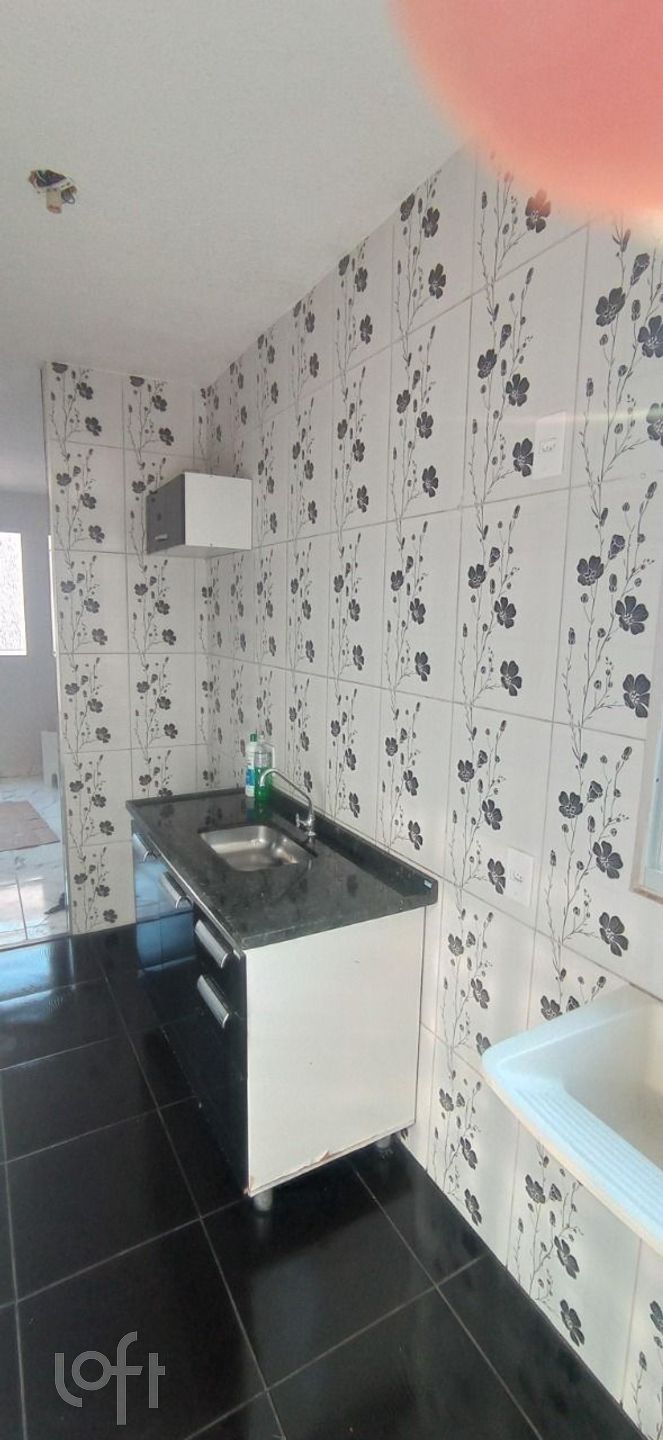 Apartamento à venda com 2 quartos, 39m² - Foto 11