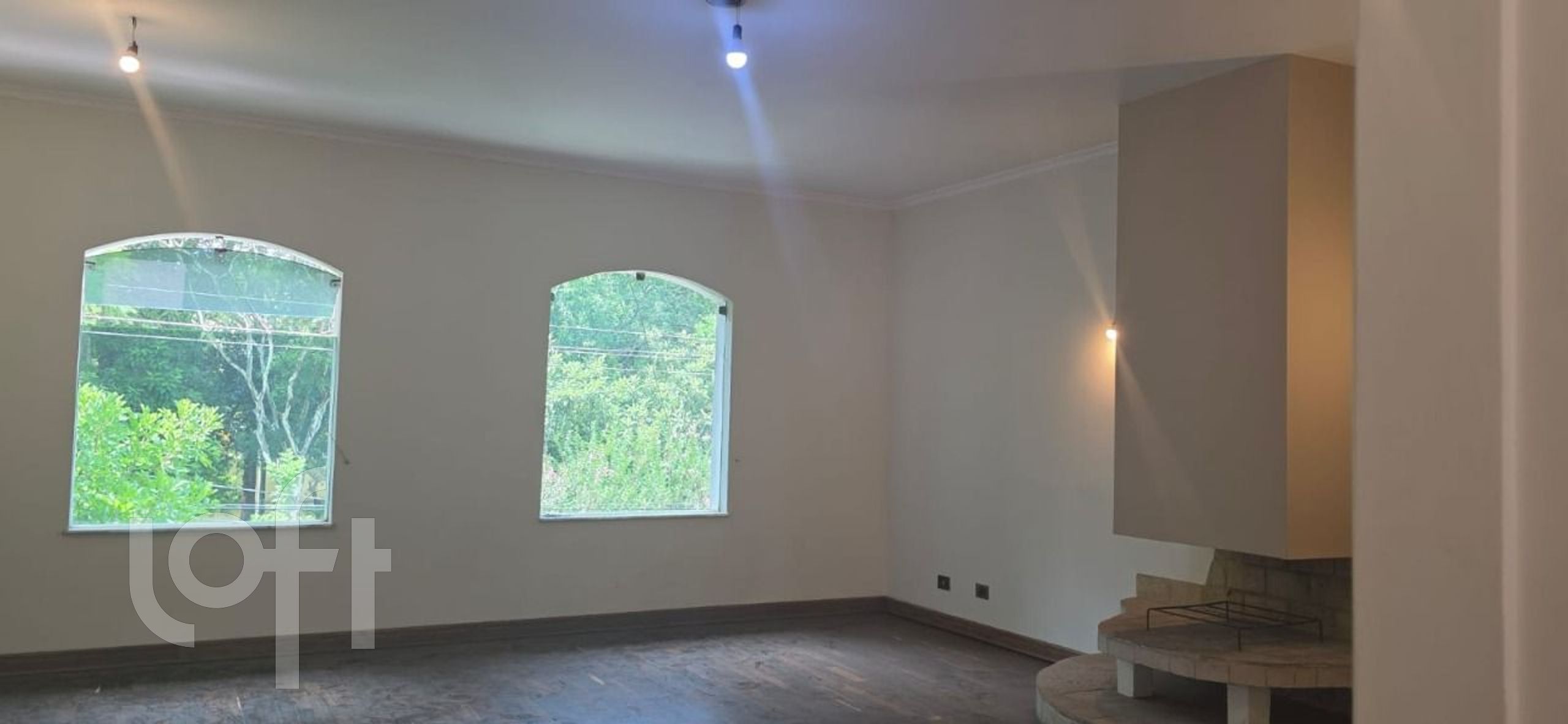 Casa à venda com 4 quartos, 463m² - Foto 1