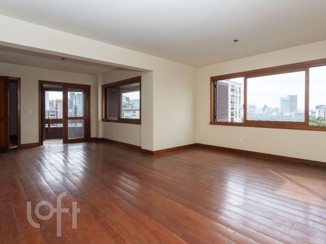 Apartamento com 172m², 3 dormitórios, 1 suíte, 2 vagas, Rio Branco em Porto Alegre