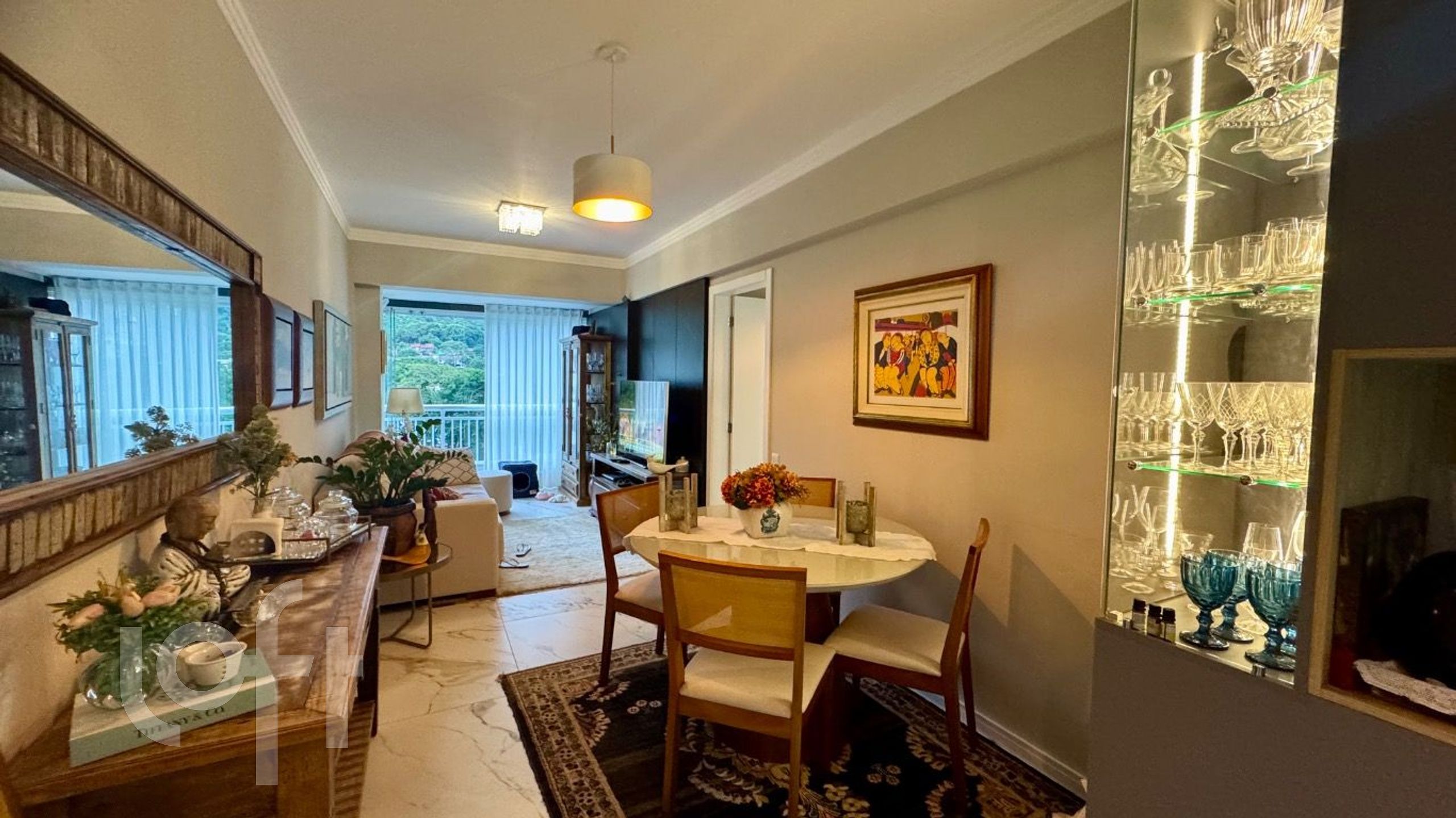 Apartamentos com 75m², 3 quartos, 1 suíte, 1 garagem, no bairro Itacorubi em Florianópolis