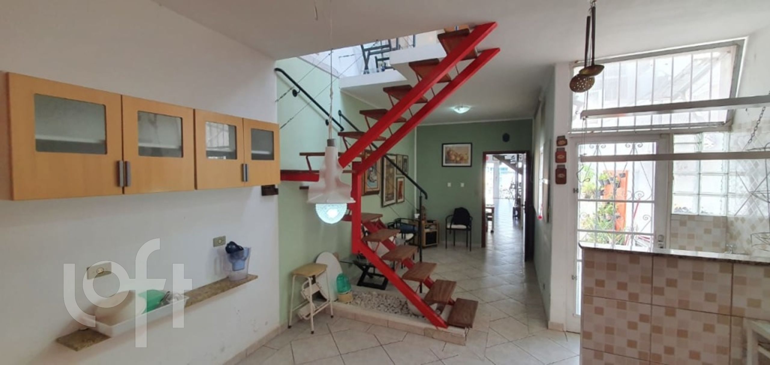 Casa à venda com 3 quartos, 180m² - Foto 4