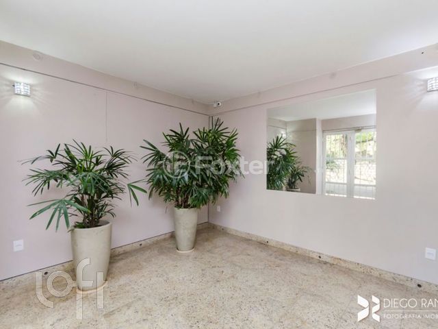 Apartamento com 100m², 3 dormitórios, 1 vaga, Rio Branco em Porto Alegre