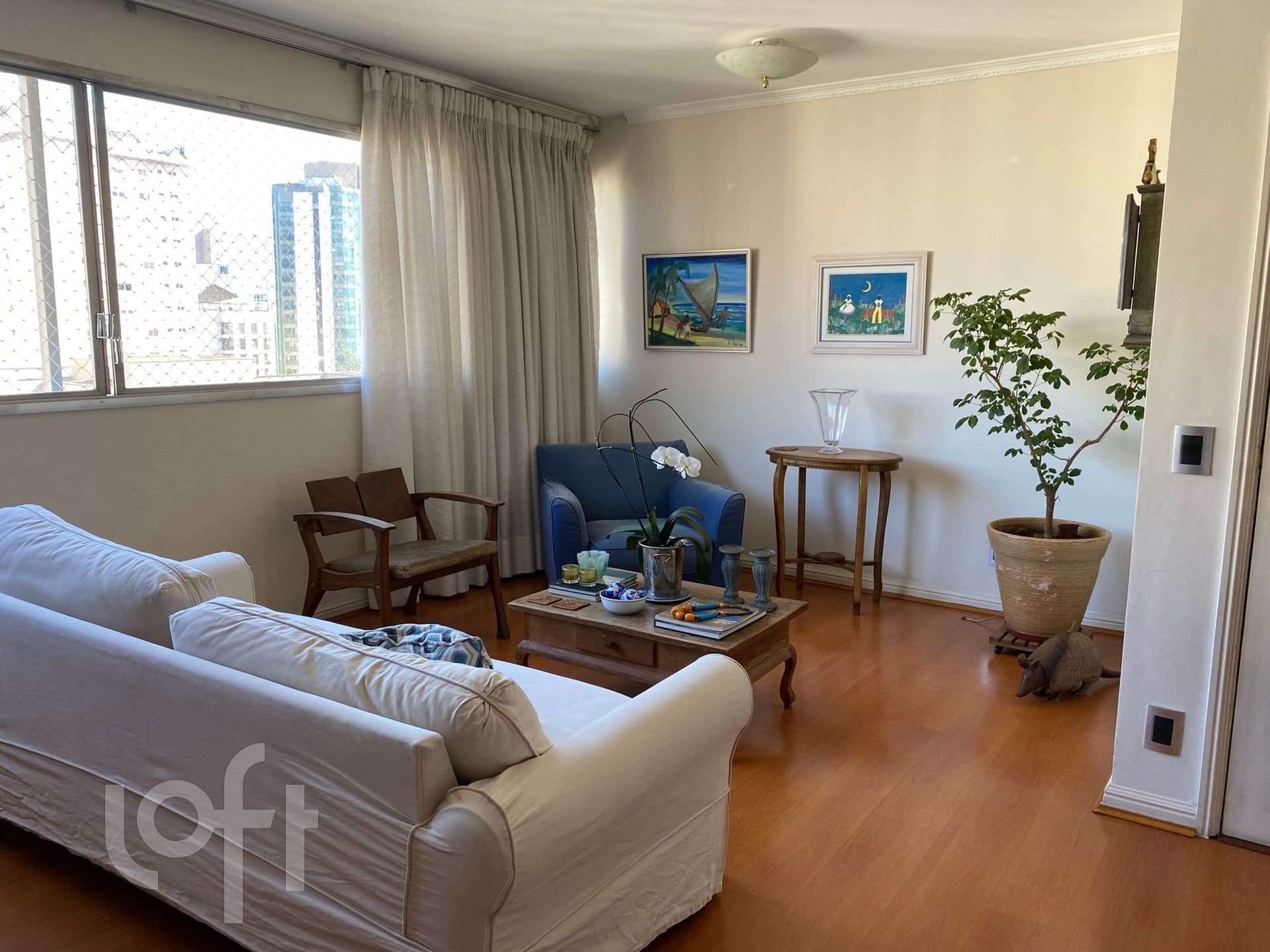 Apartamento à venda com 3 quartos, 146m² - Foto 1