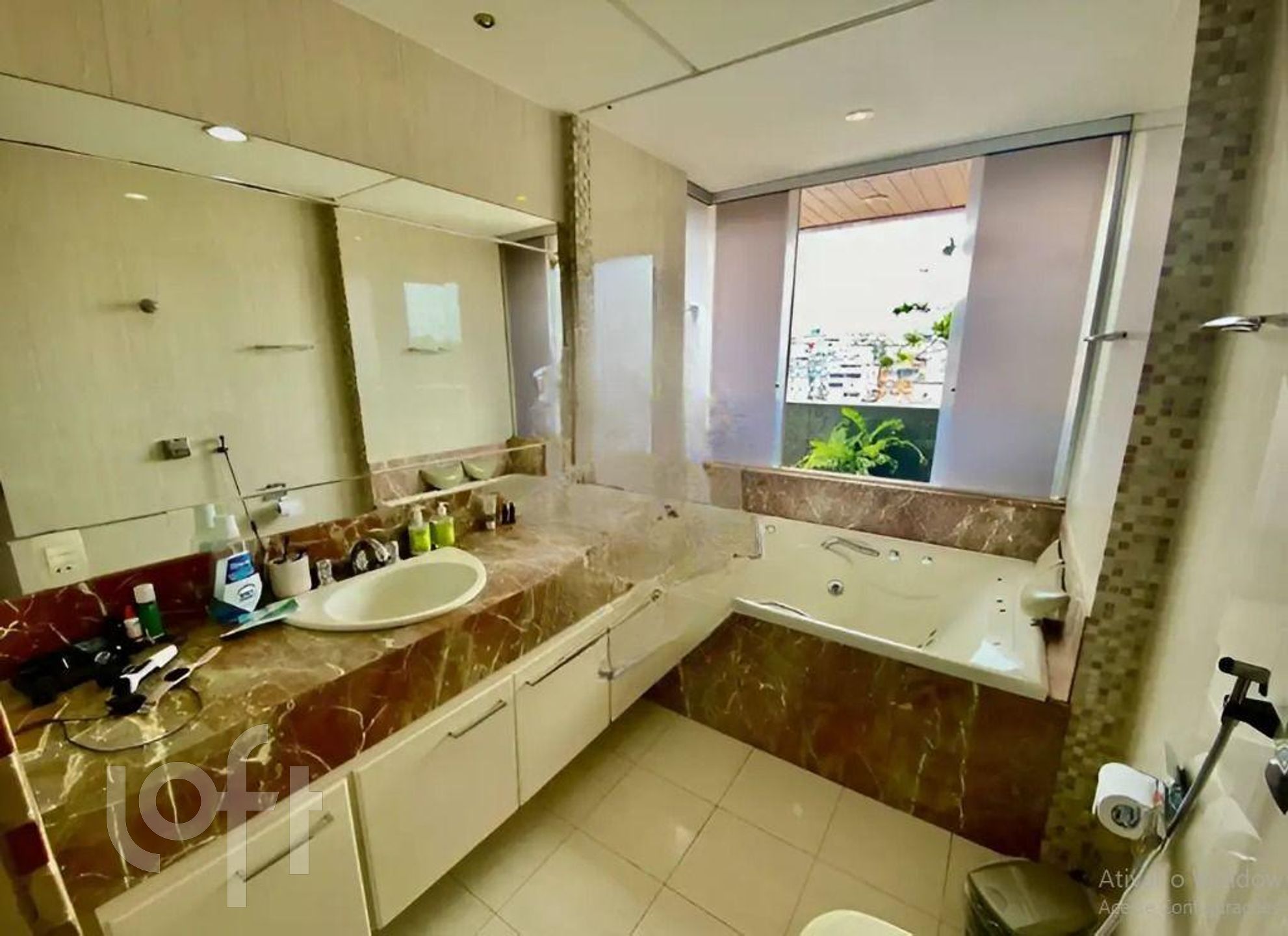 Apartamento à venda com 4 quartos, 214m² - Foto 5