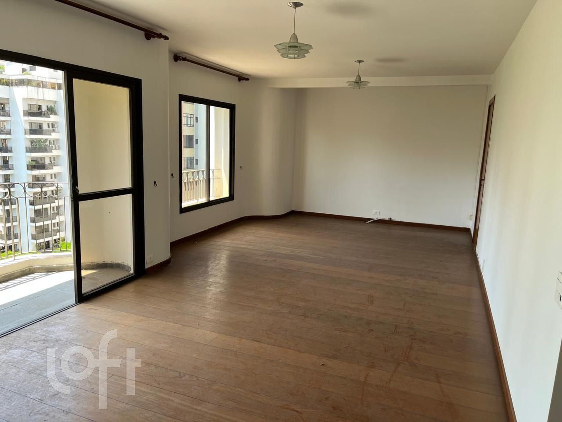 Apartamento à venda com 3 quartos, 145m² - Foto 5