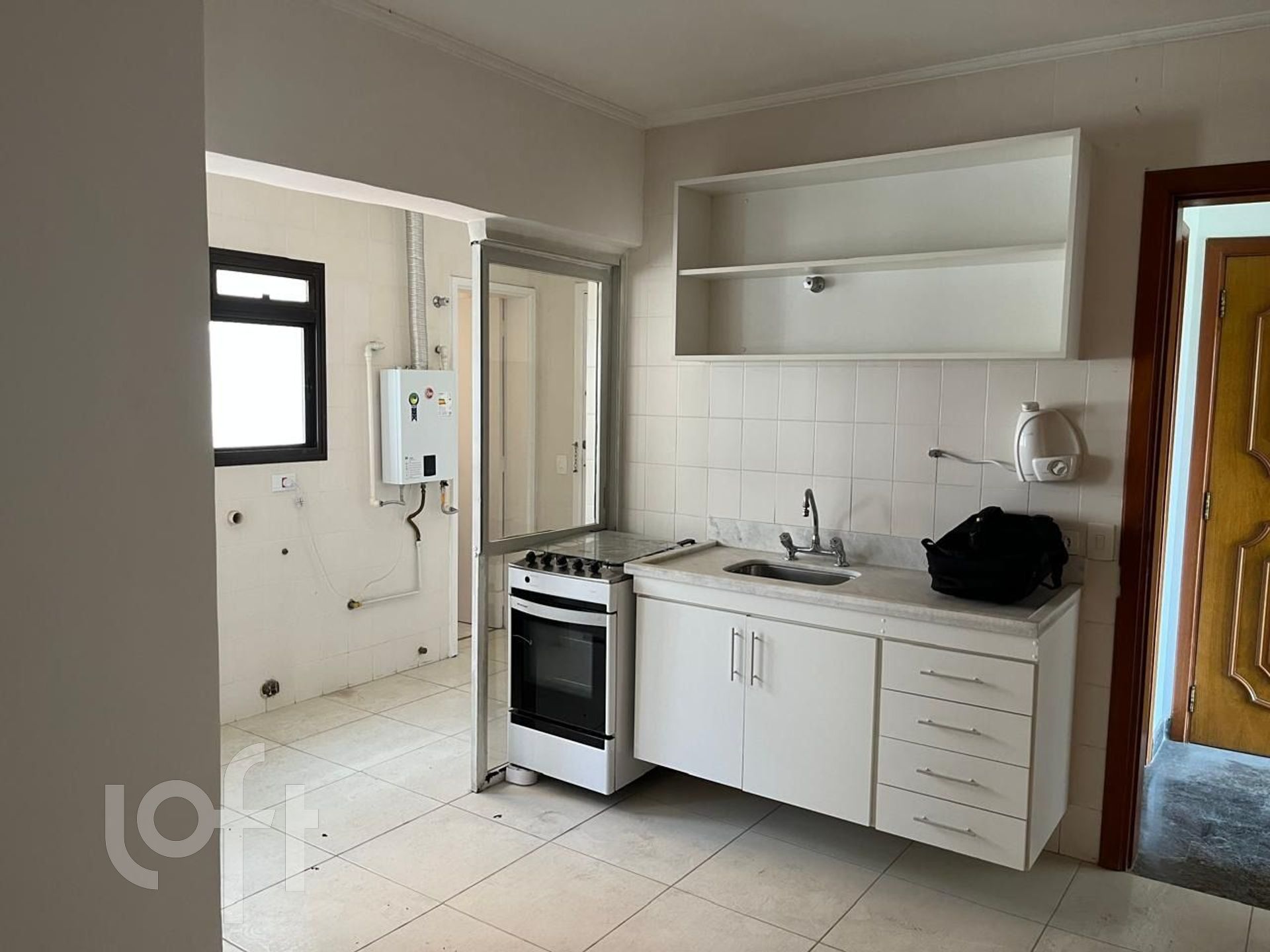 Apartamento à venda com 3 quartos, 145m² - Foto 25