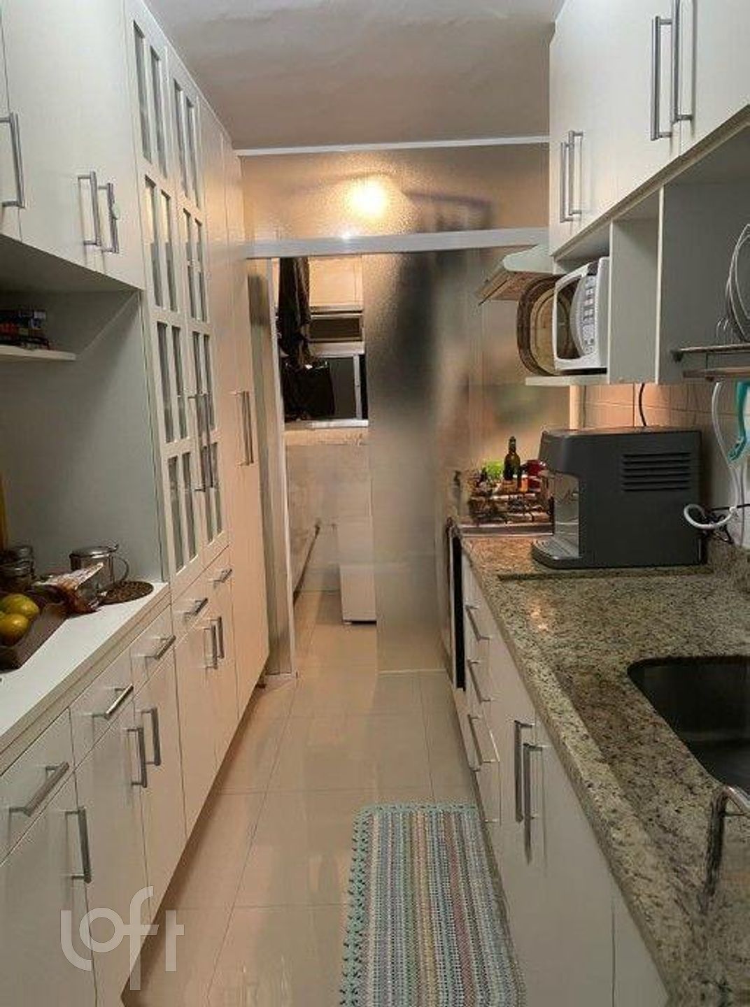 Apartamento à venda com 3 quartos, 70m² - Foto 4