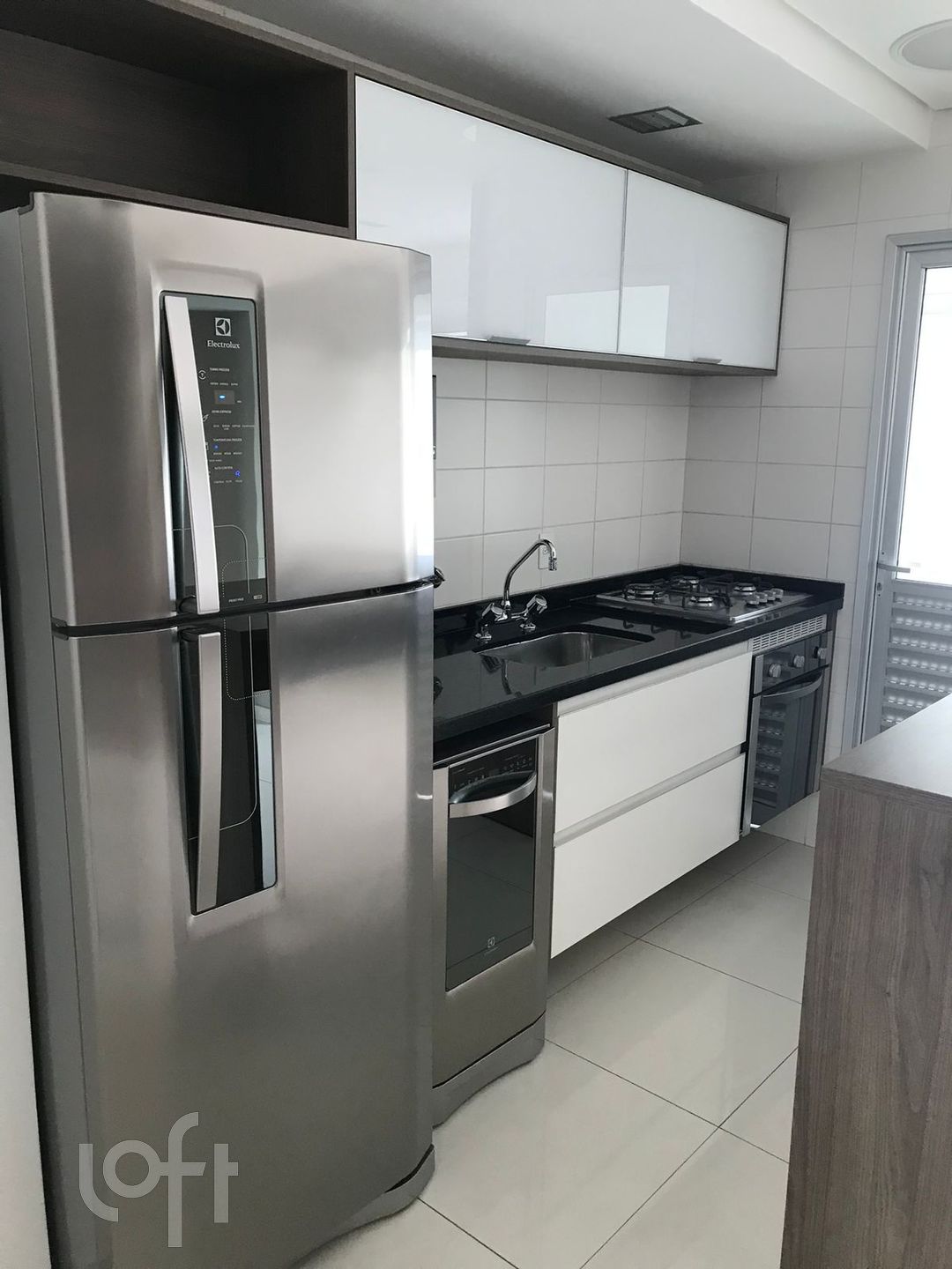 Apartamento à venda com 2 quartos, 69m² - Foto 5