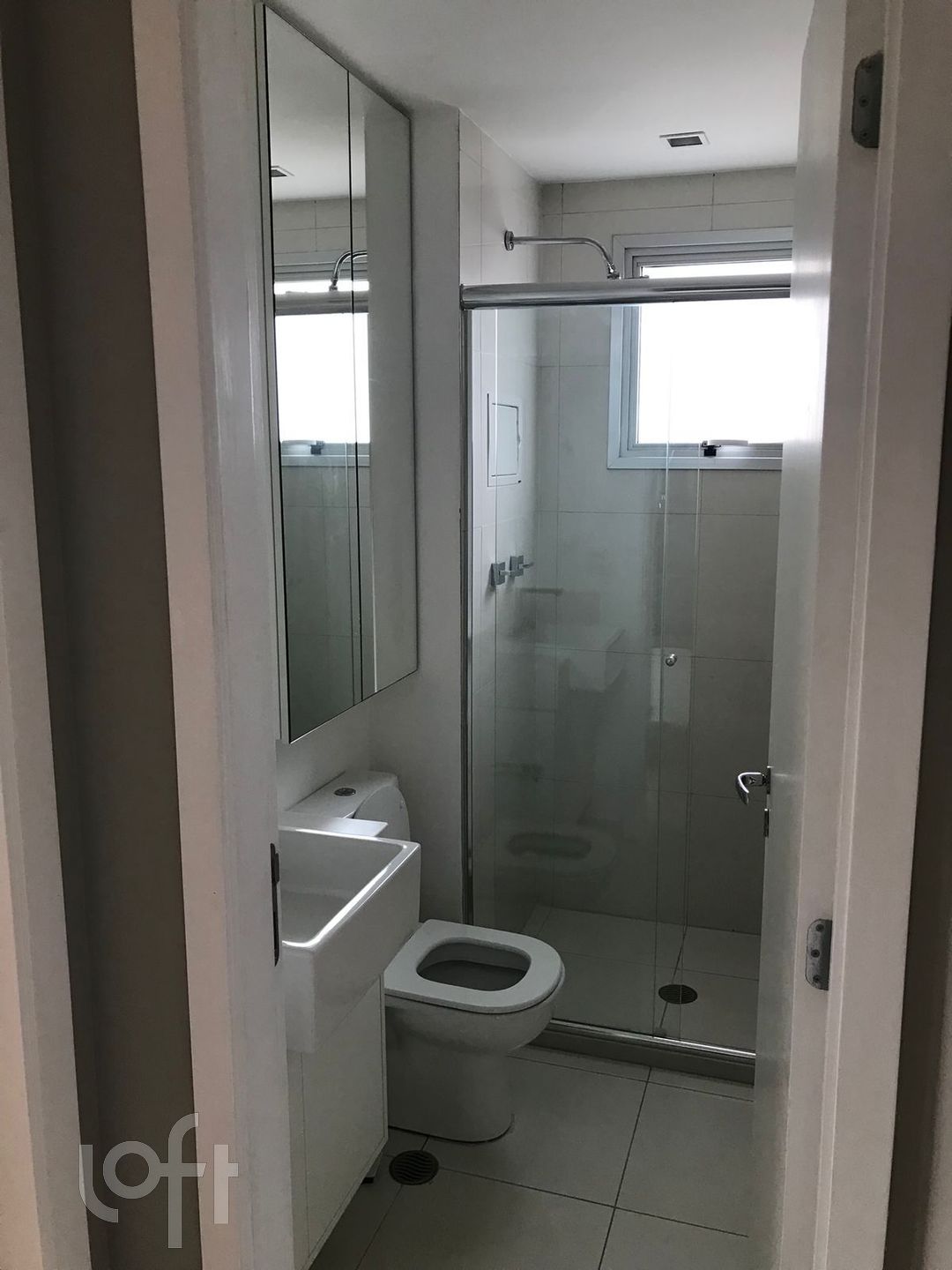 Apartamento à venda com 2 quartos, 69m² - Foto 11