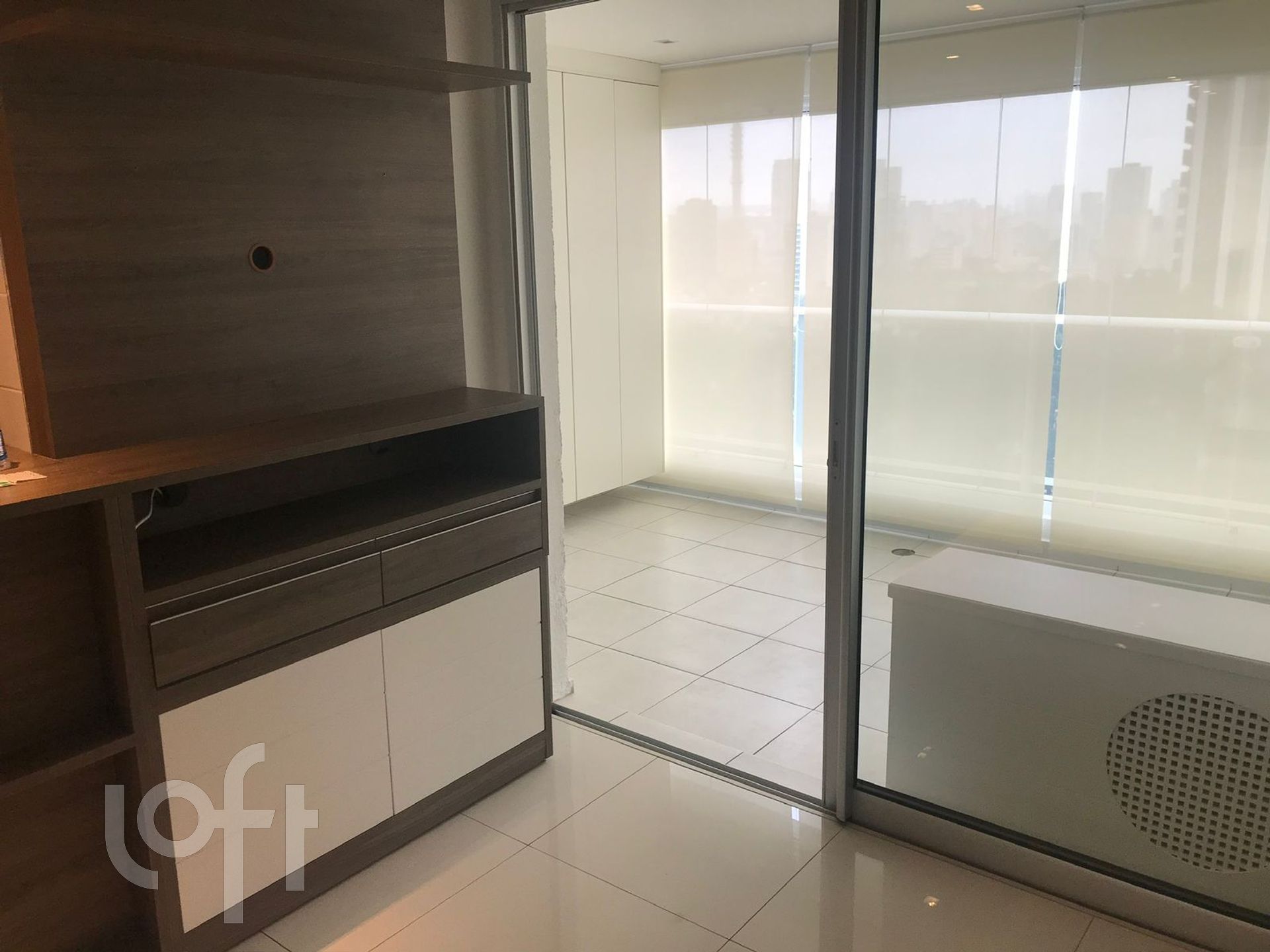 Apartamento à venda com 2 quartos, 69m² - Foto 4