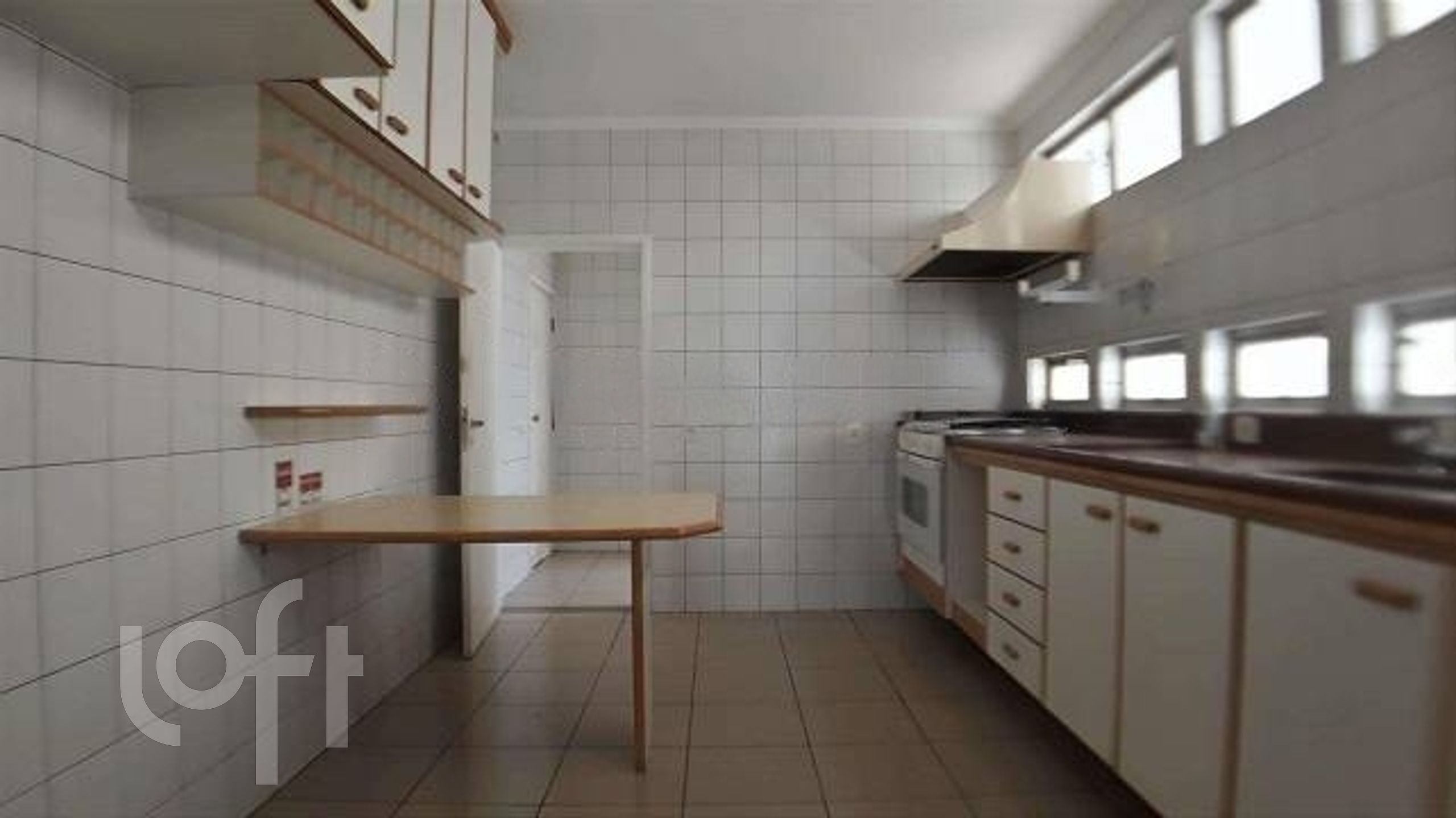 Apartamento à venda com 3 quartos, 145m² - Foto 3