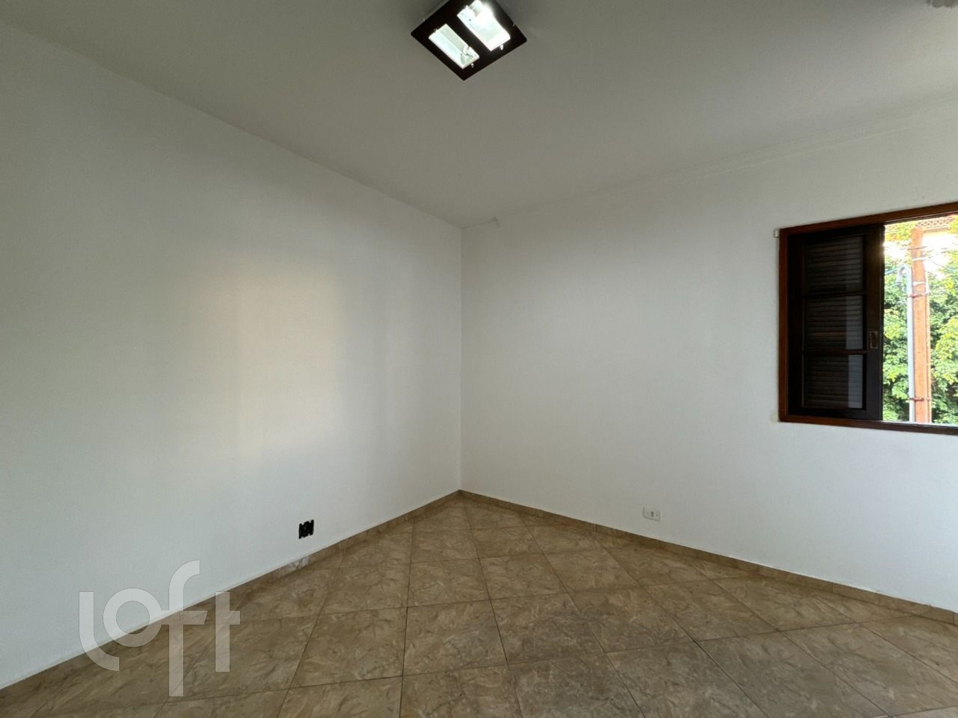 Casa à venda com 2 quartos, 64m² - Foto 16