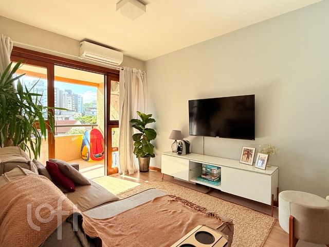 Apartamento com 74m², 2 dormitórios, 1 suíte, 1 vaga, Menino Deus em Porto Alegre