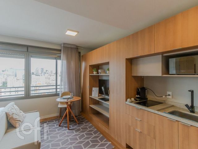 Apartamento com 26m², 1 dormitório, 1 vaga, Cidade Baixa em Porto Alegre