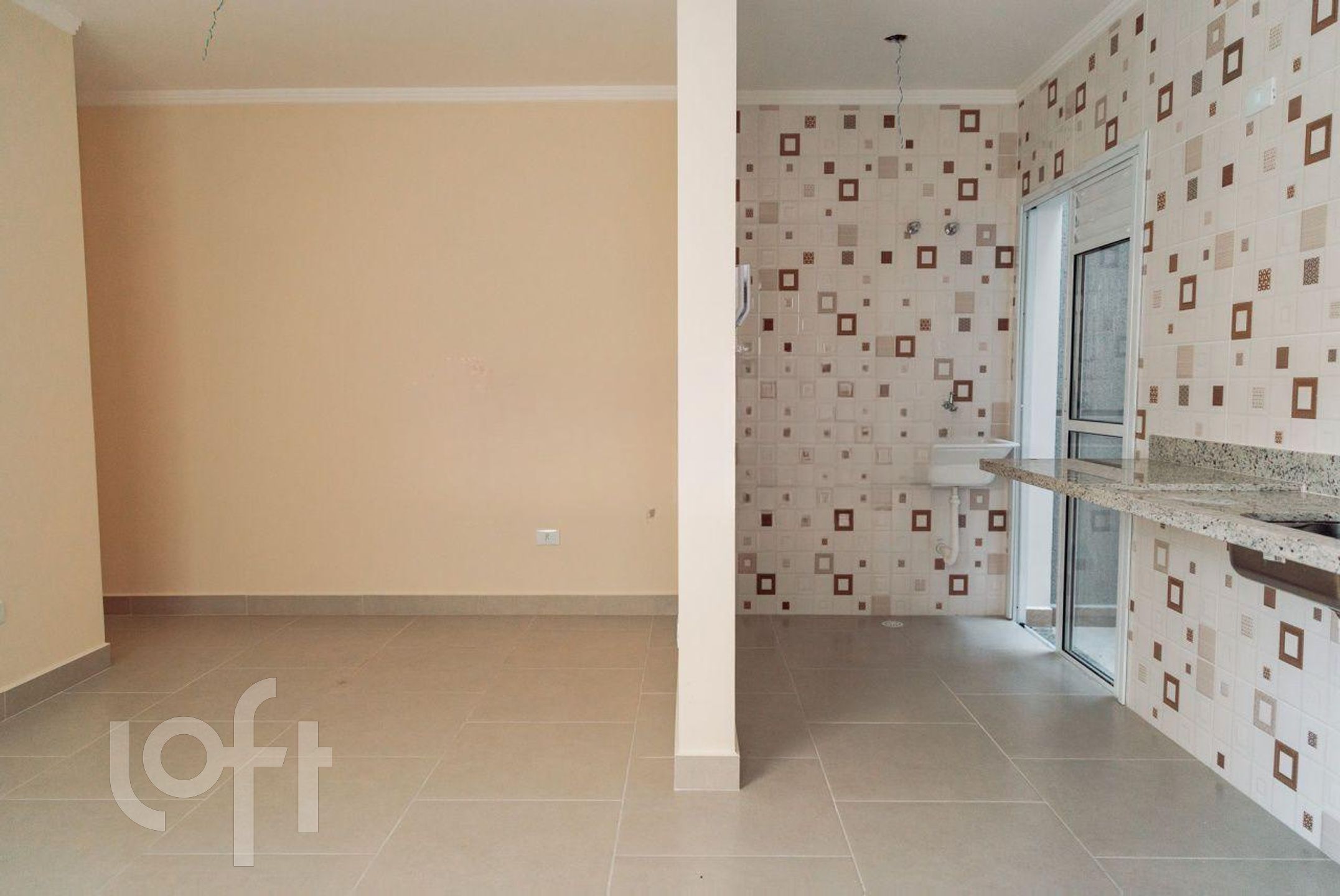 Apartamento à venda com 2 quartos, 42m² - Foto 8