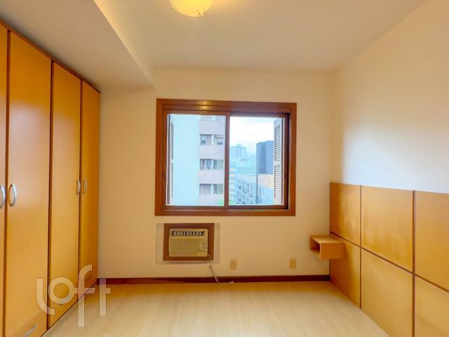 Apartamento com 51m², 2 dormitórios, 1 vaga, Bom Fim em Porto Alegre