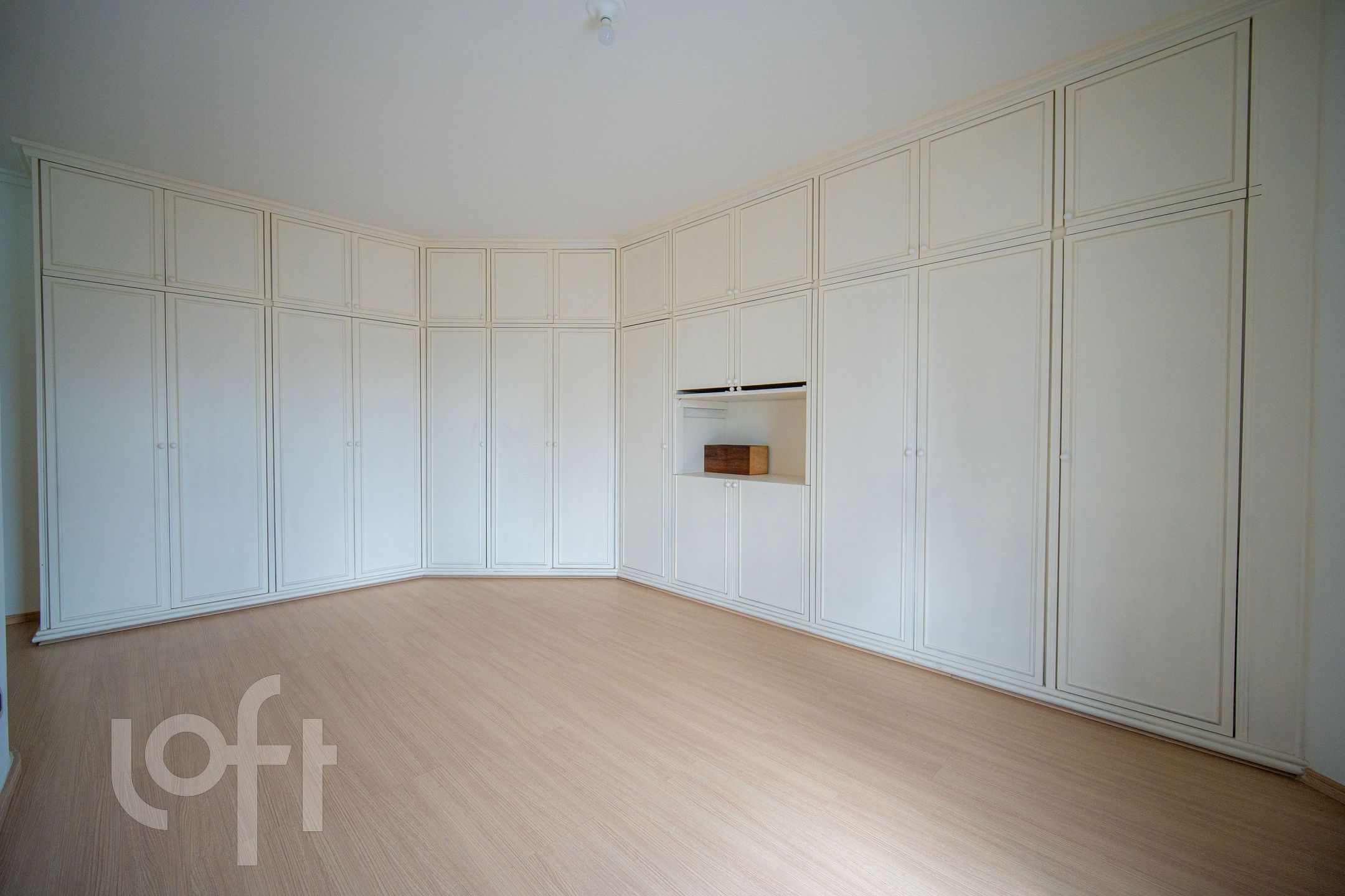 Apartamento à venda com 4 quartos, 309m² - Foto 25