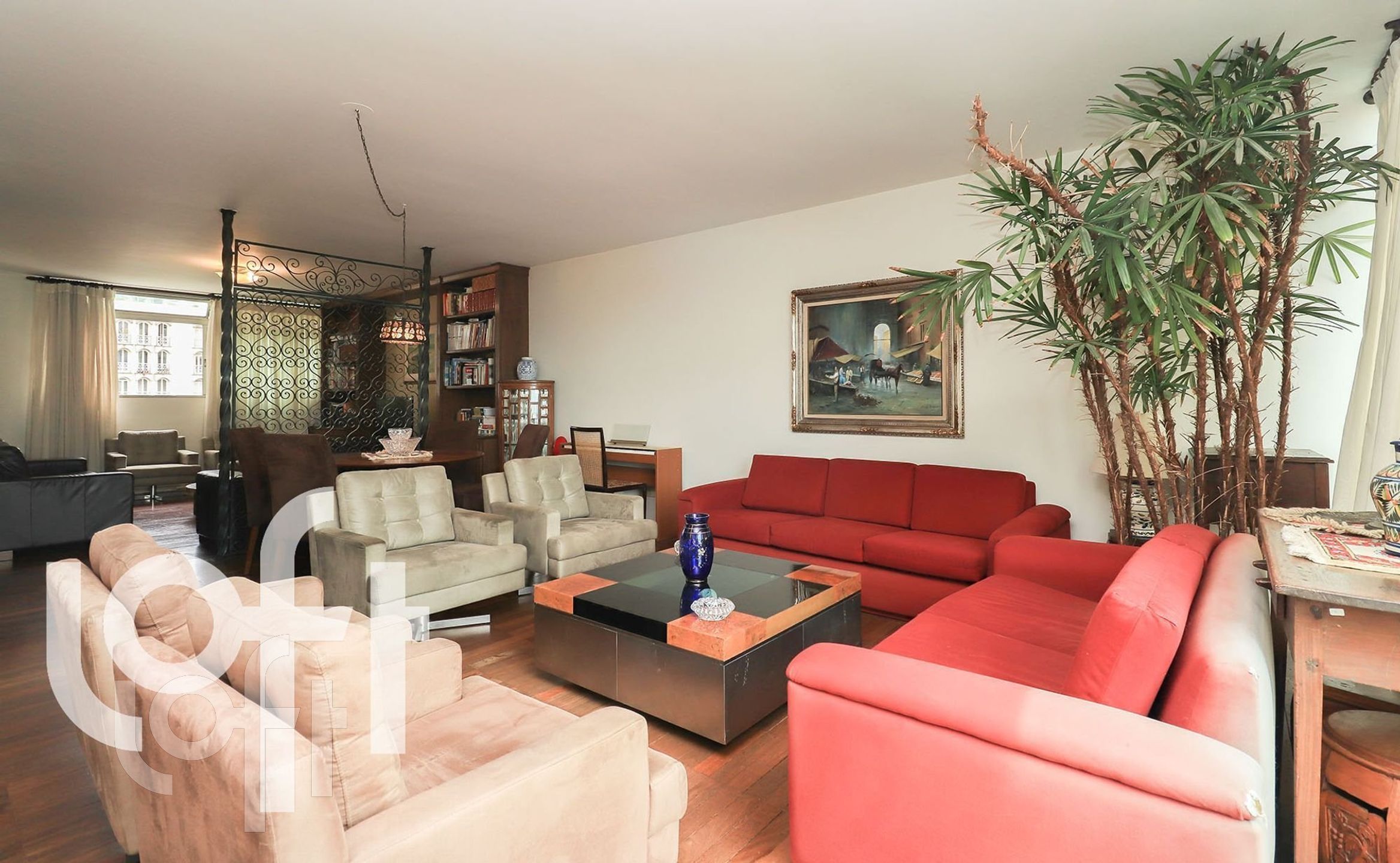 Apartamento à venda em Bela Vista com 235 m², 3 quartos, 1 suíte, 2 vagas