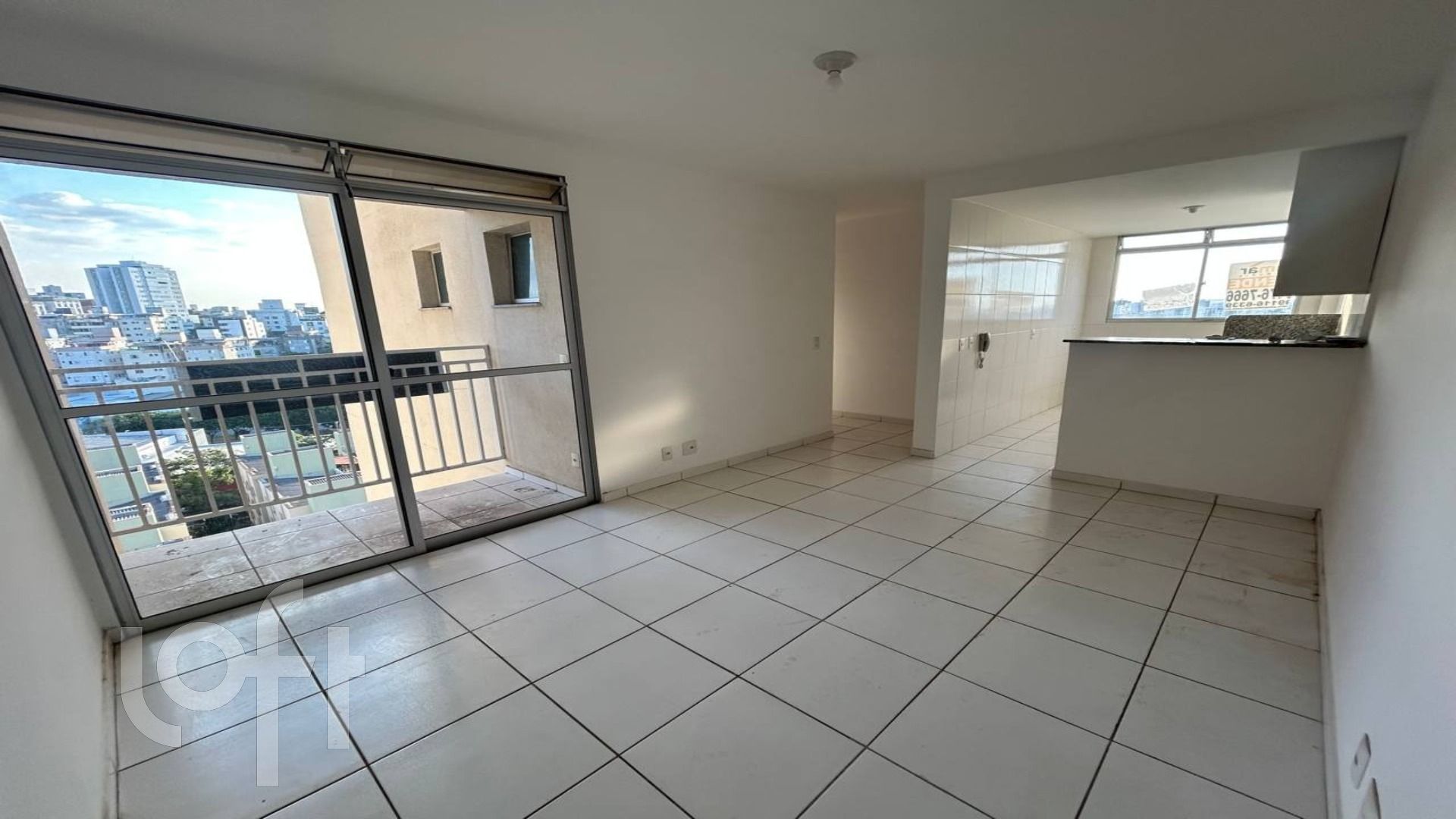 Apartamento à venda com 3 quartos, 71m² - Foto 1