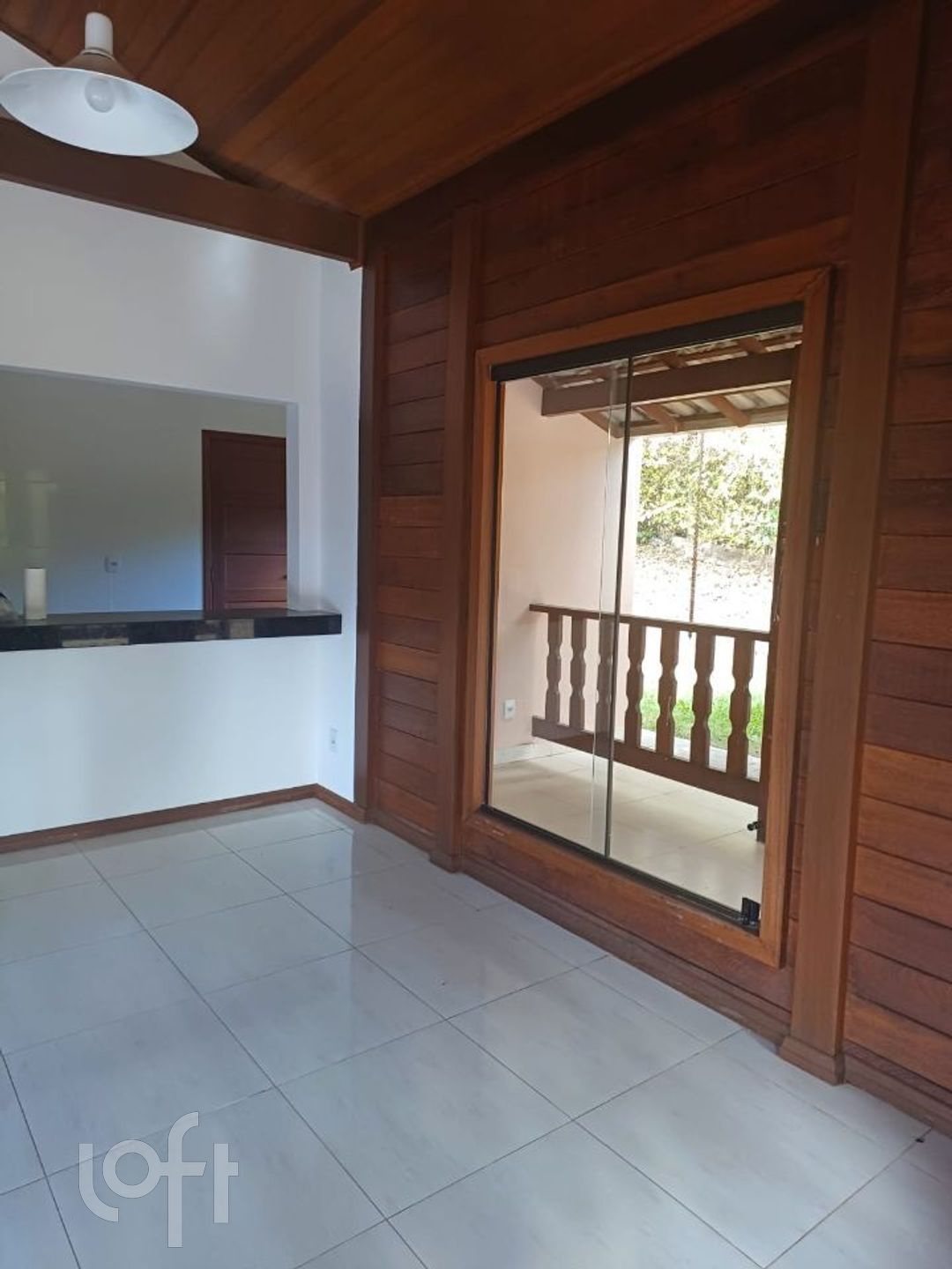 Casa à venda com 3 quartos, 140m² - Foto 2