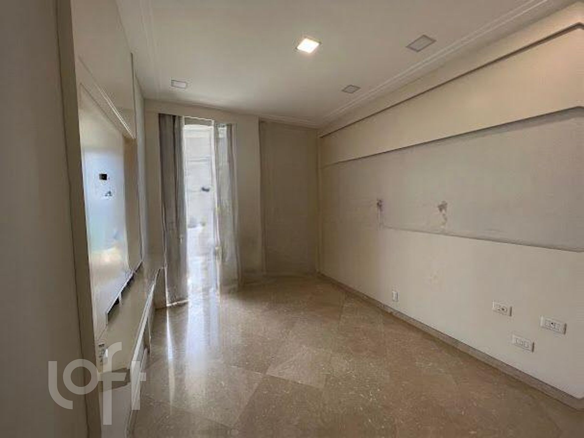 Apartamento à venda com 3 quartos, 380m² - Foto 6