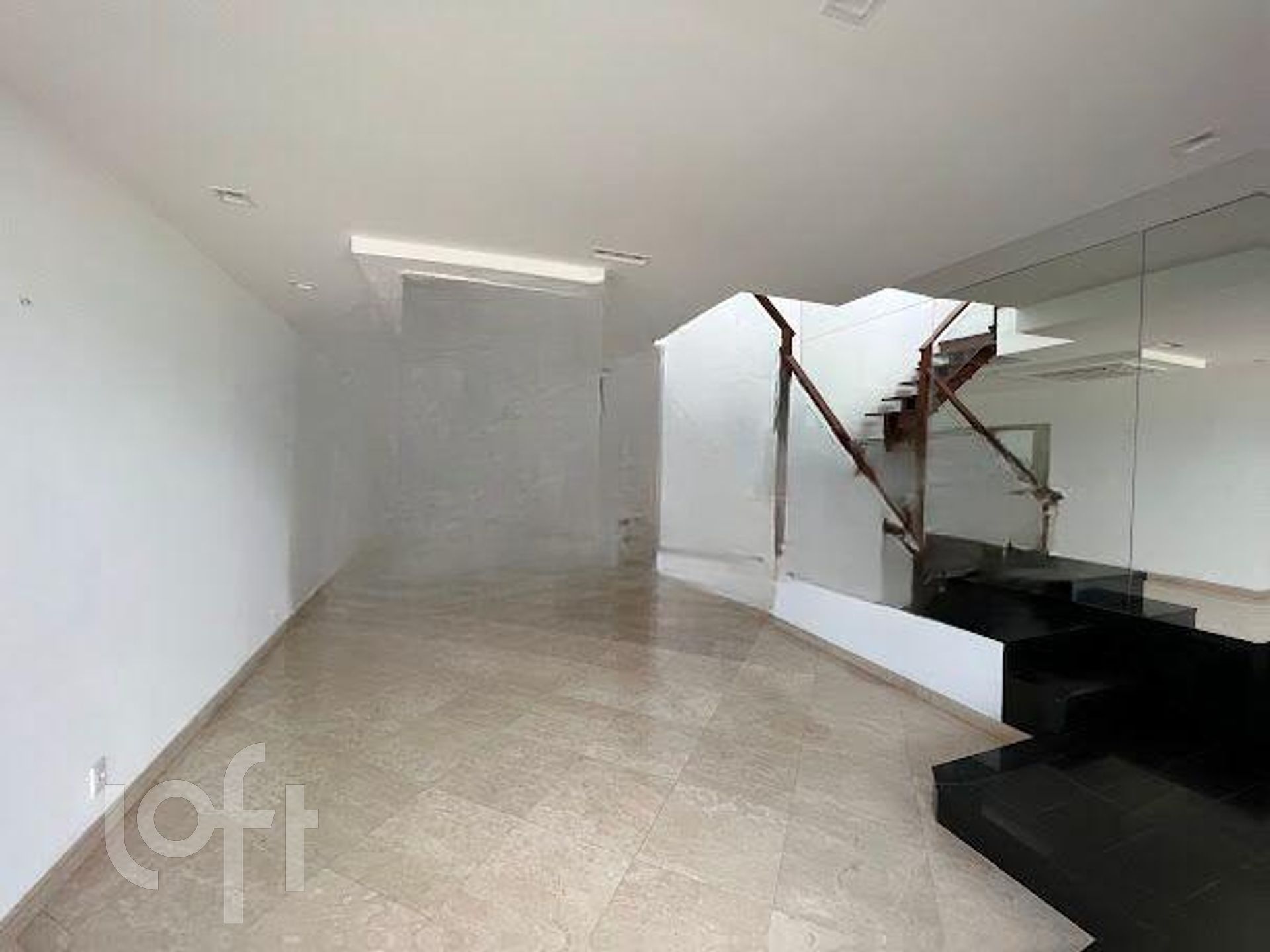 Apartamento à venda com 3 quartos, 380m² - Foto 3