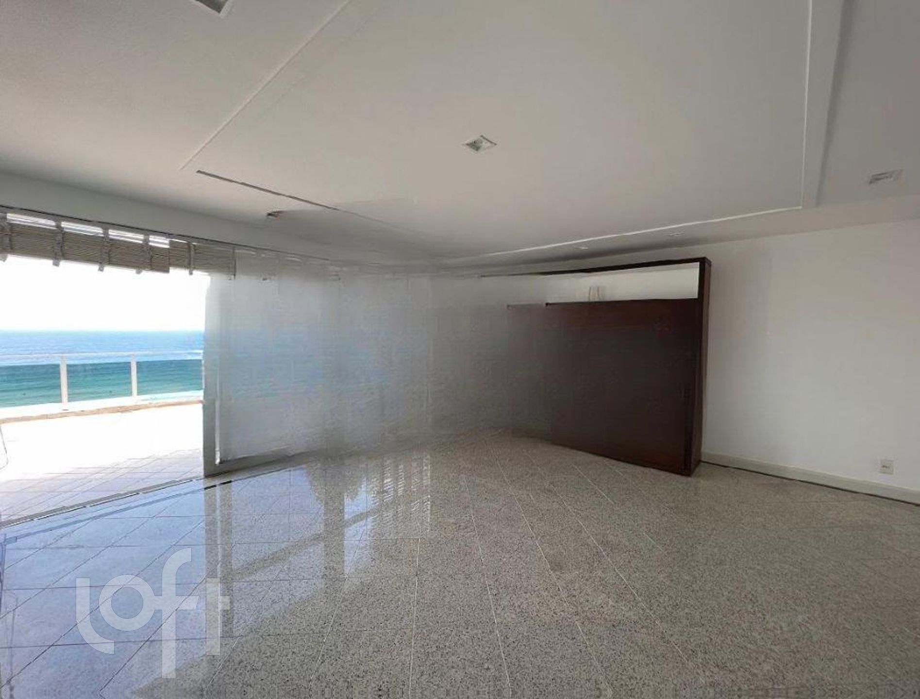 Apartamento à venda com 3 quartos, 380m² - Foto 16