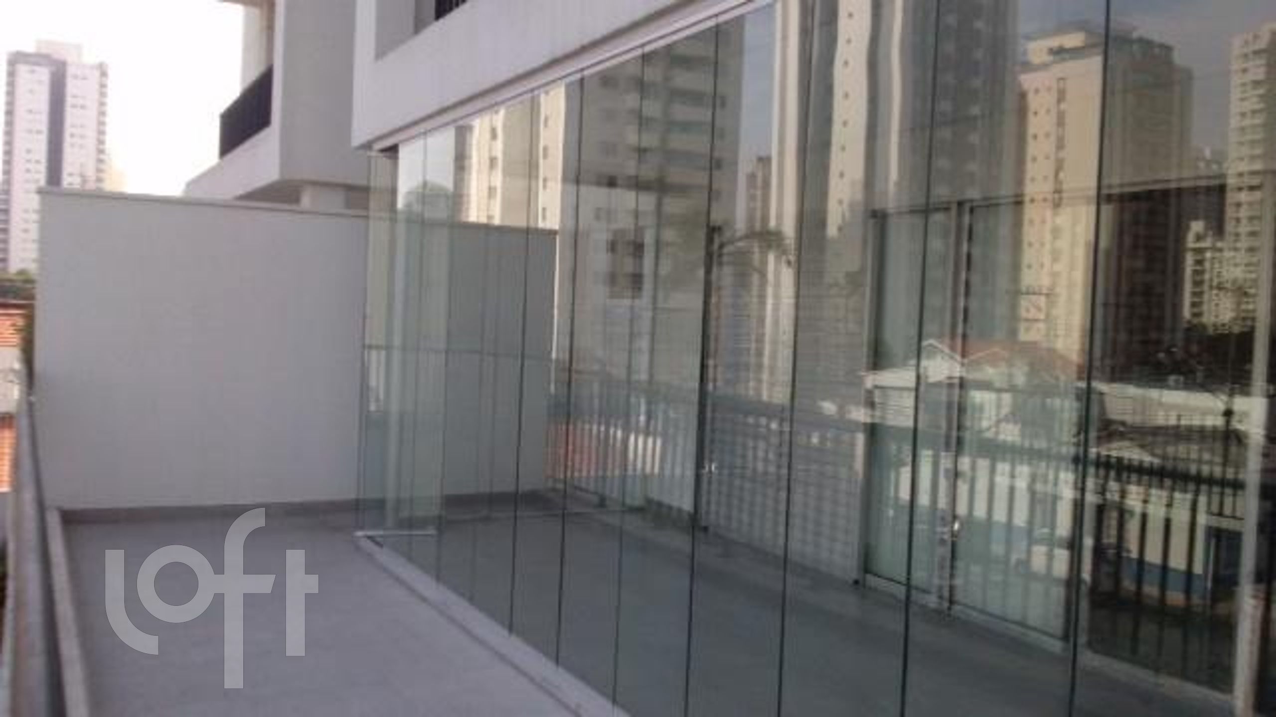 Apartamento à venda com 2 quartos, 128m² - Foto 2