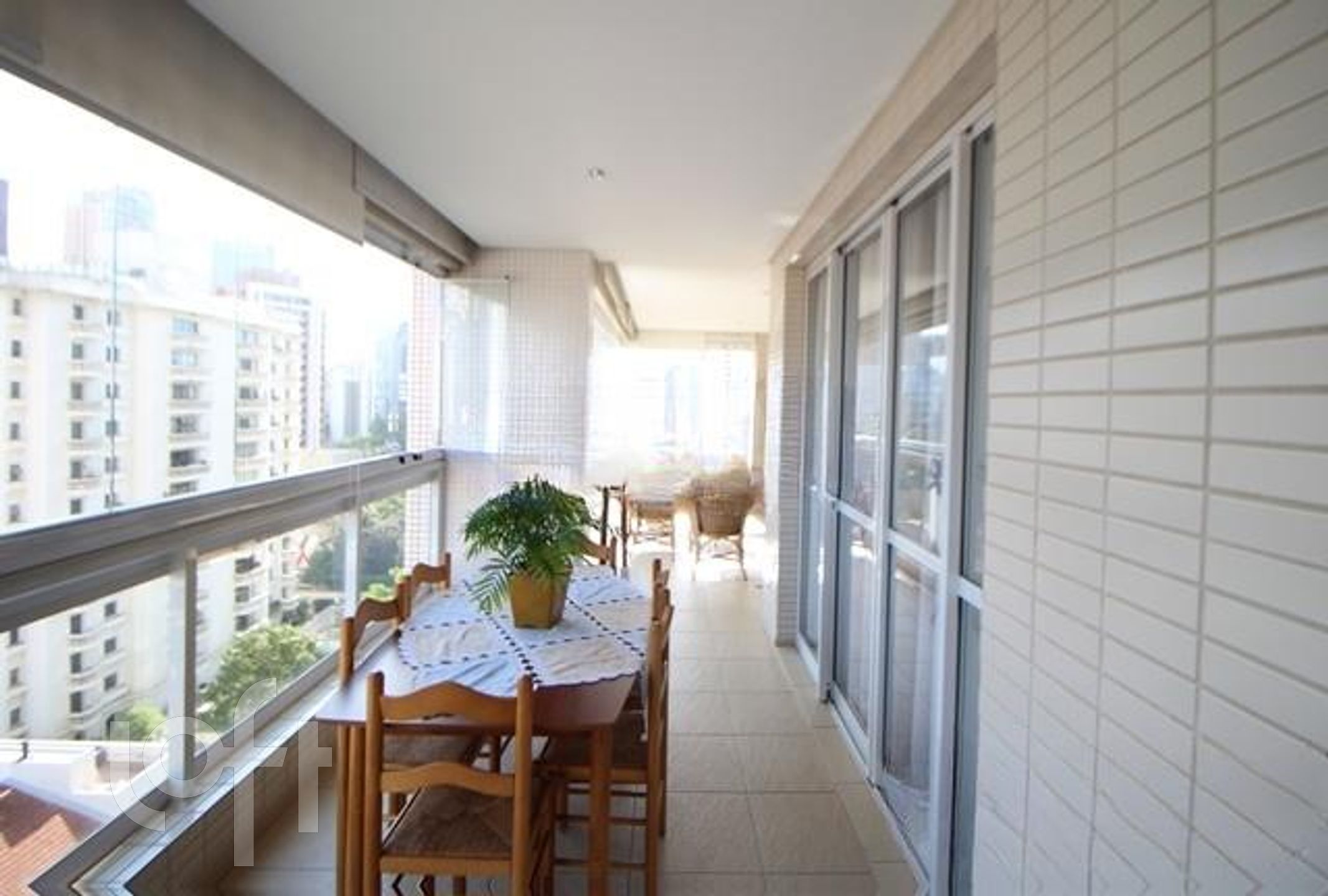 Apartamento à venda com 4 quartos, 238m² - Foto 21