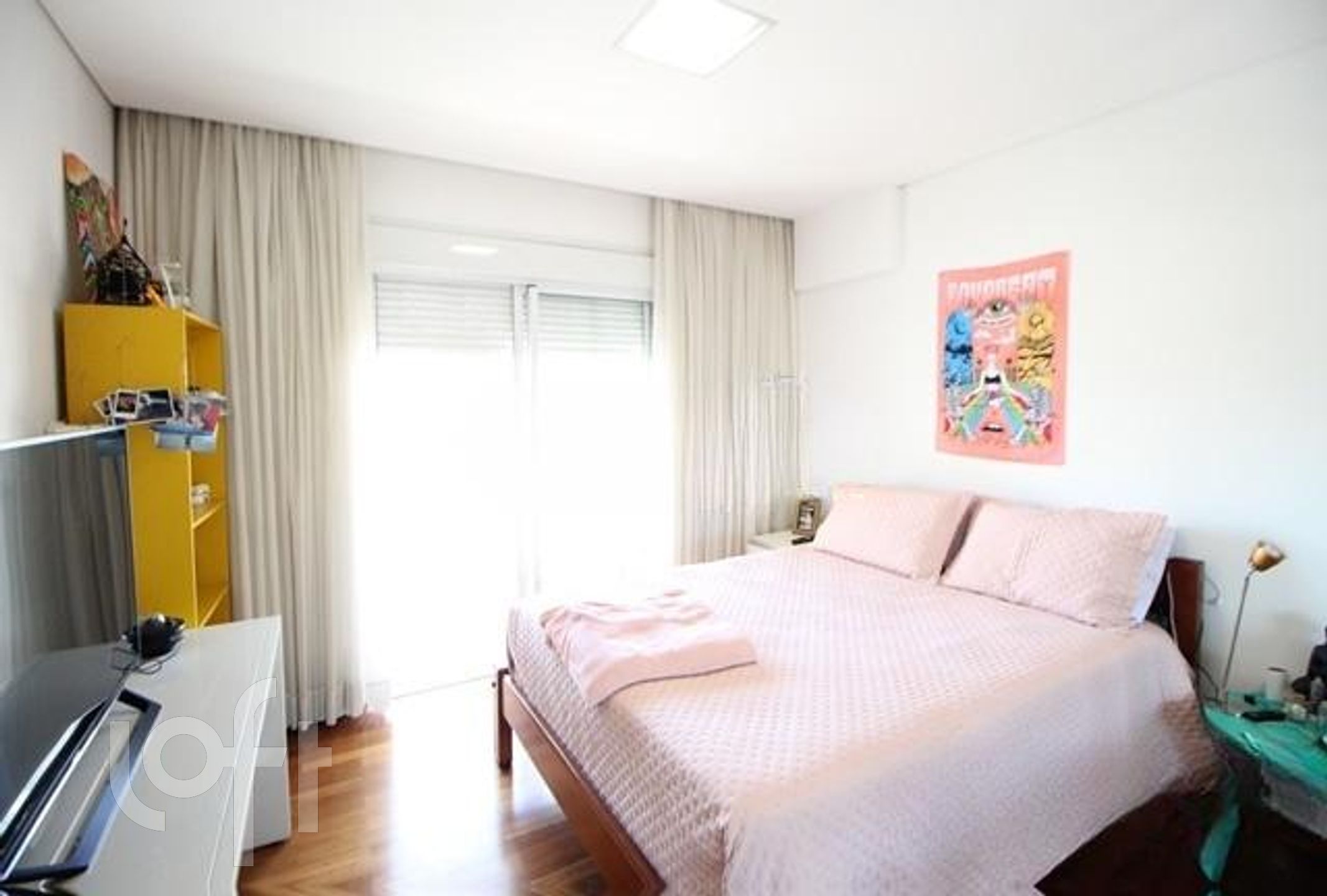 Apartamento à venda com 4 quartos, 238m² - Foto 9