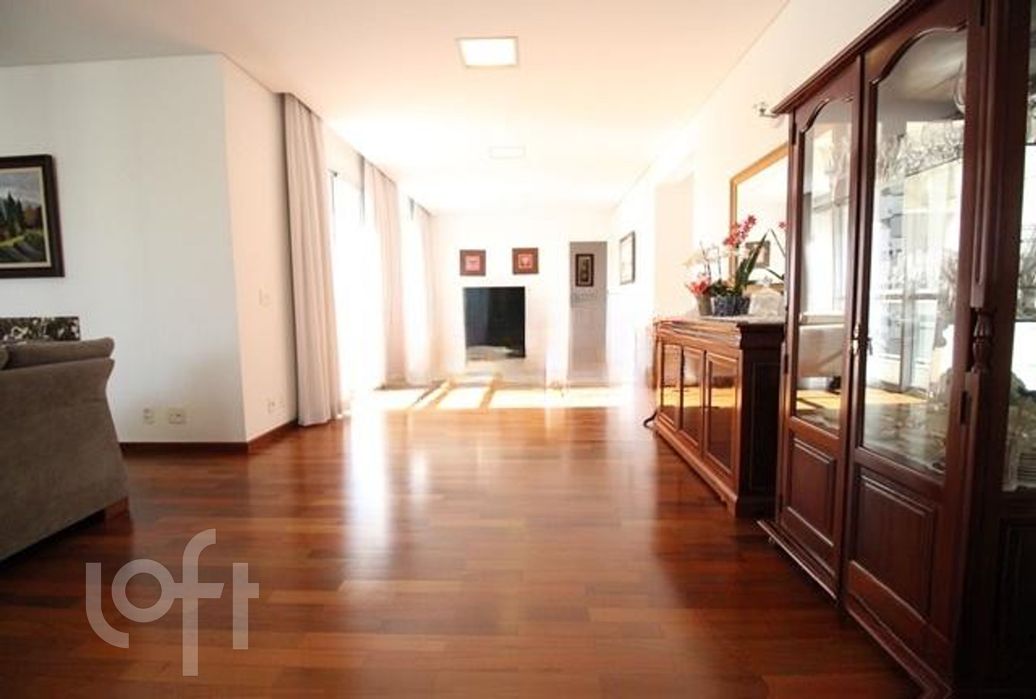 Apartamento à venda com 4 quartos, 238m² - Foto 4