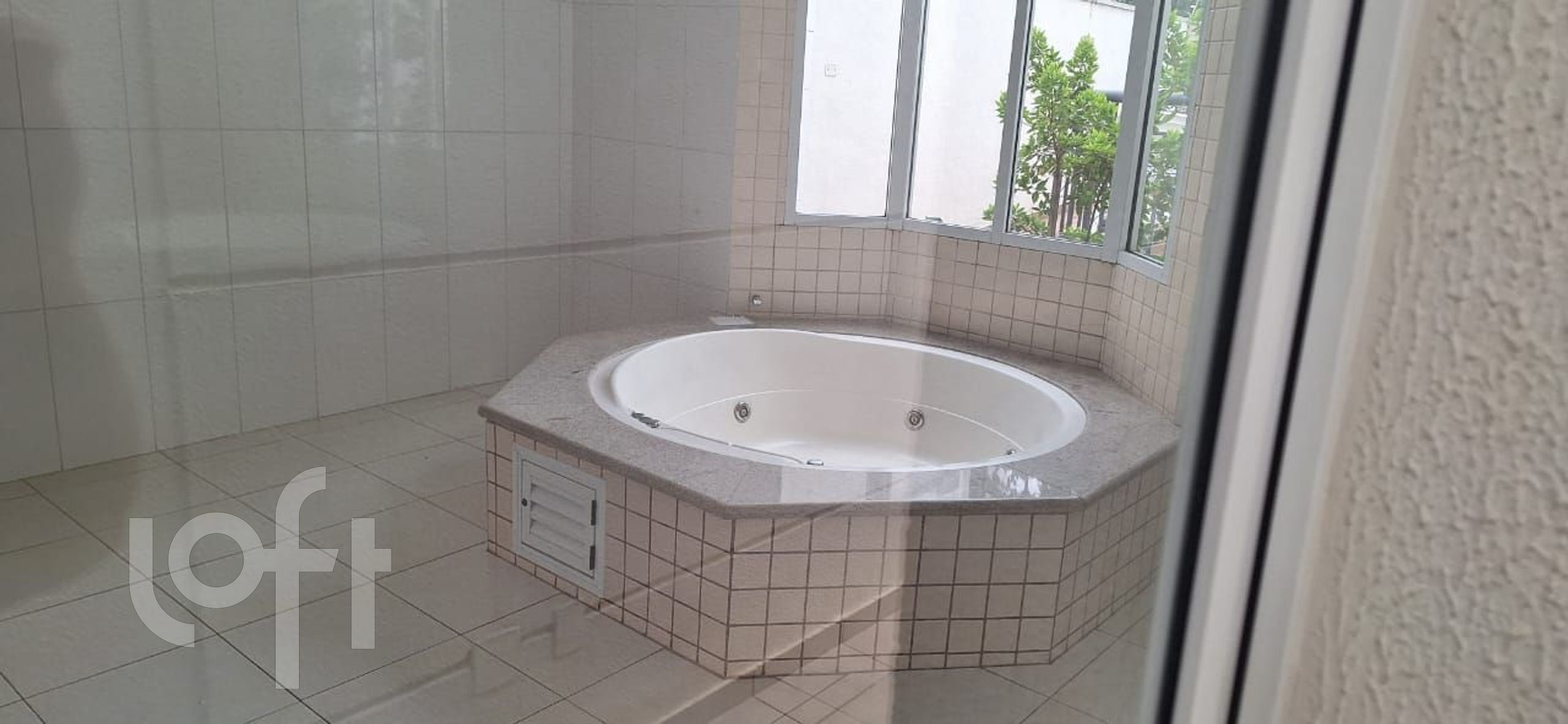 Apartamento à venda com 3 quartos, 81m² - Foto 28