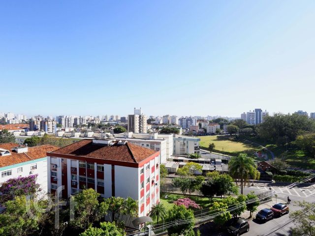 Apartamento com 66m², 2 dormitórios, 1 vaga, Vila Ipiranga em Porto Alegre