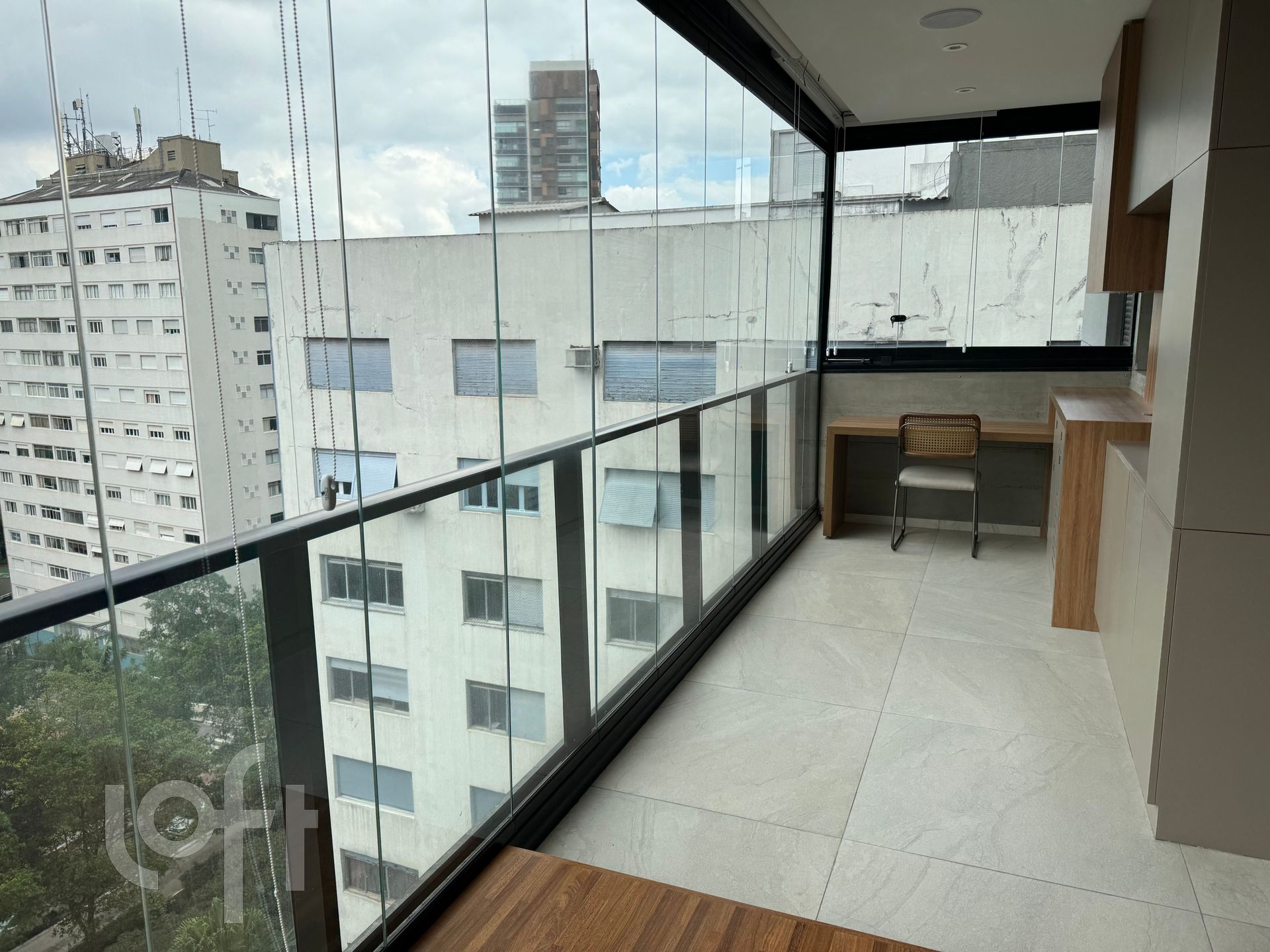 Apartamento à venda com 2 quartos, 117m² - Foto 1