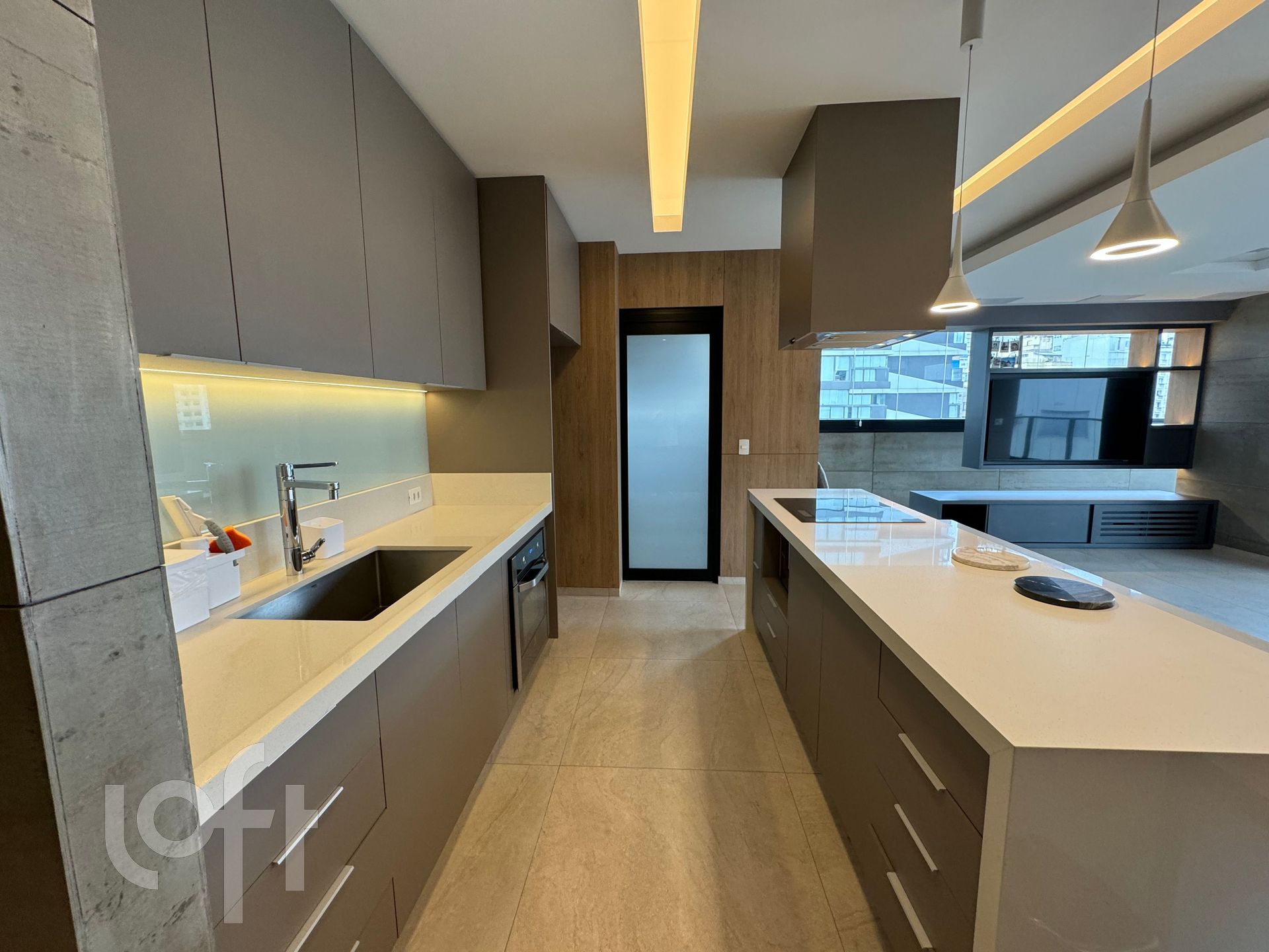 Apartamento à venda com 2 quartos, 117m² - Foto 6