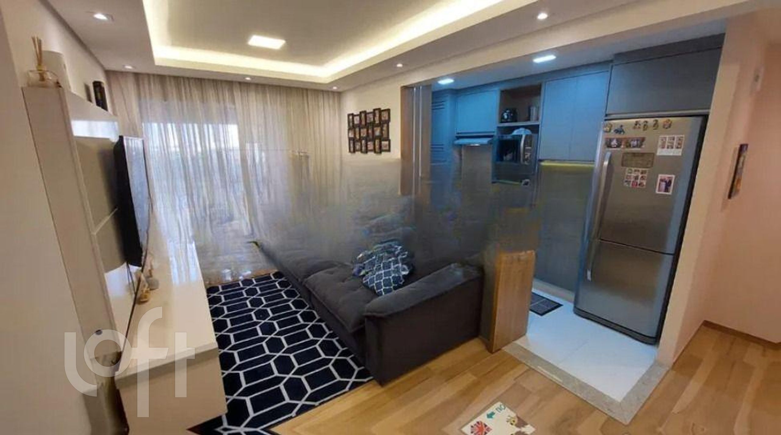 Apartamento à venda com 2 quartos, 69m² - Foto 1