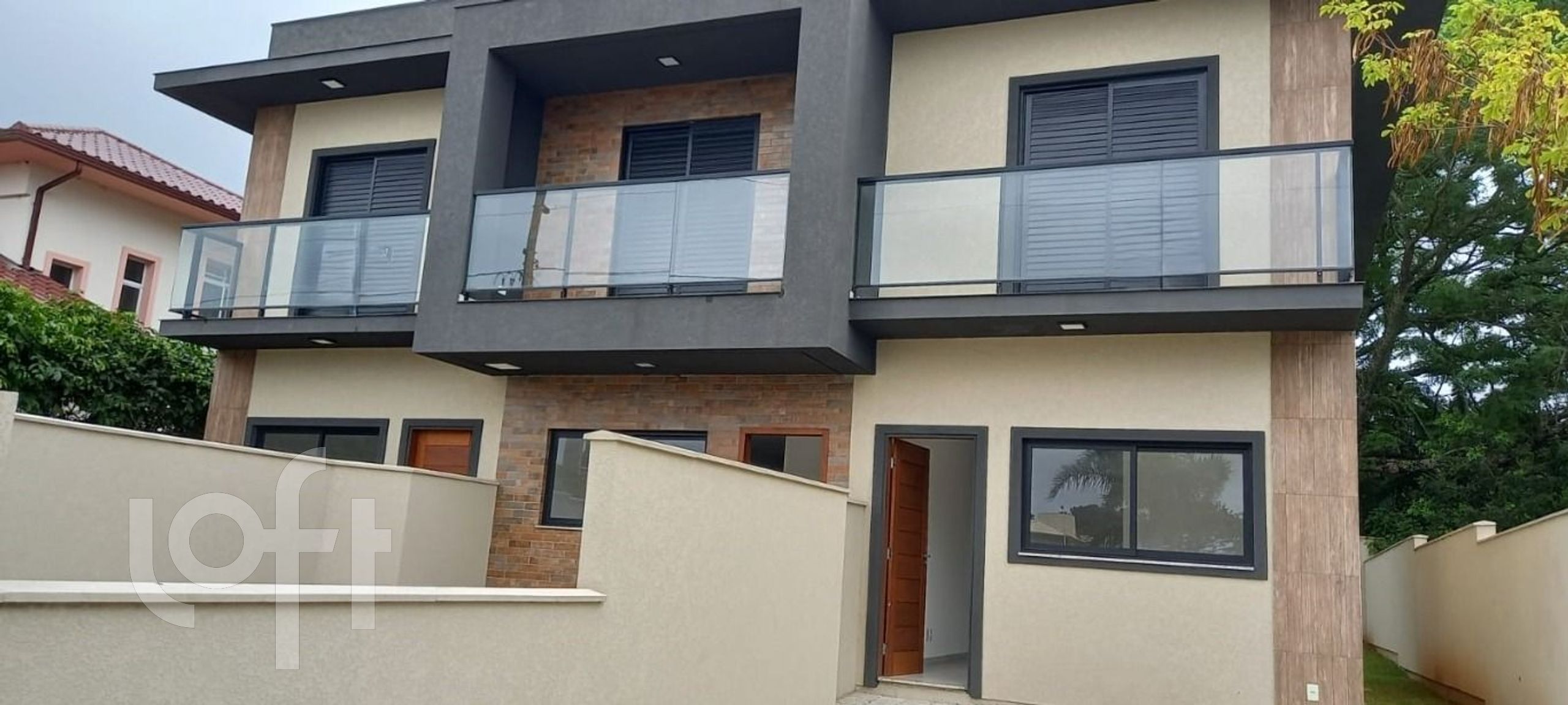Casa Residencial com 88m², 2 quartos, 2 suítes, 1 garagem, no bairro São João do Rio Vermelho em Florianópolis