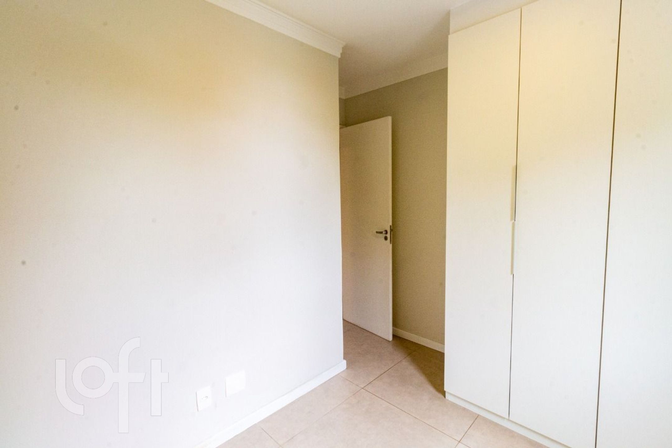 Apartamento à venda com 2 quartos, 62m² - Foto 14