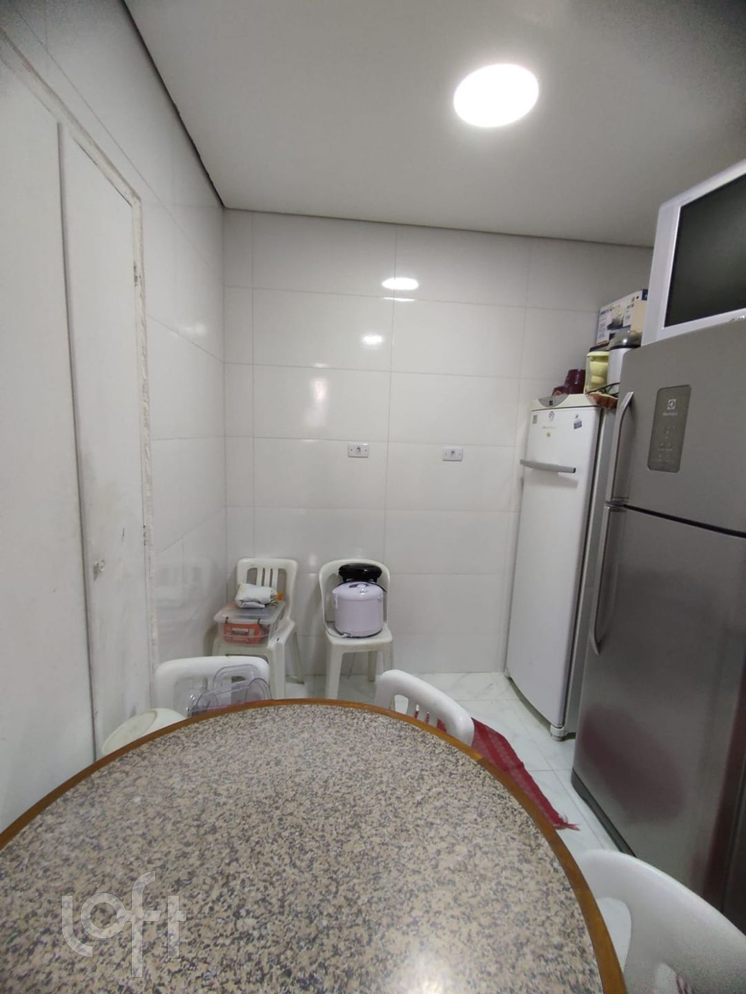 Apartamento à venda com 2 quartos, 100m² - Foto 15