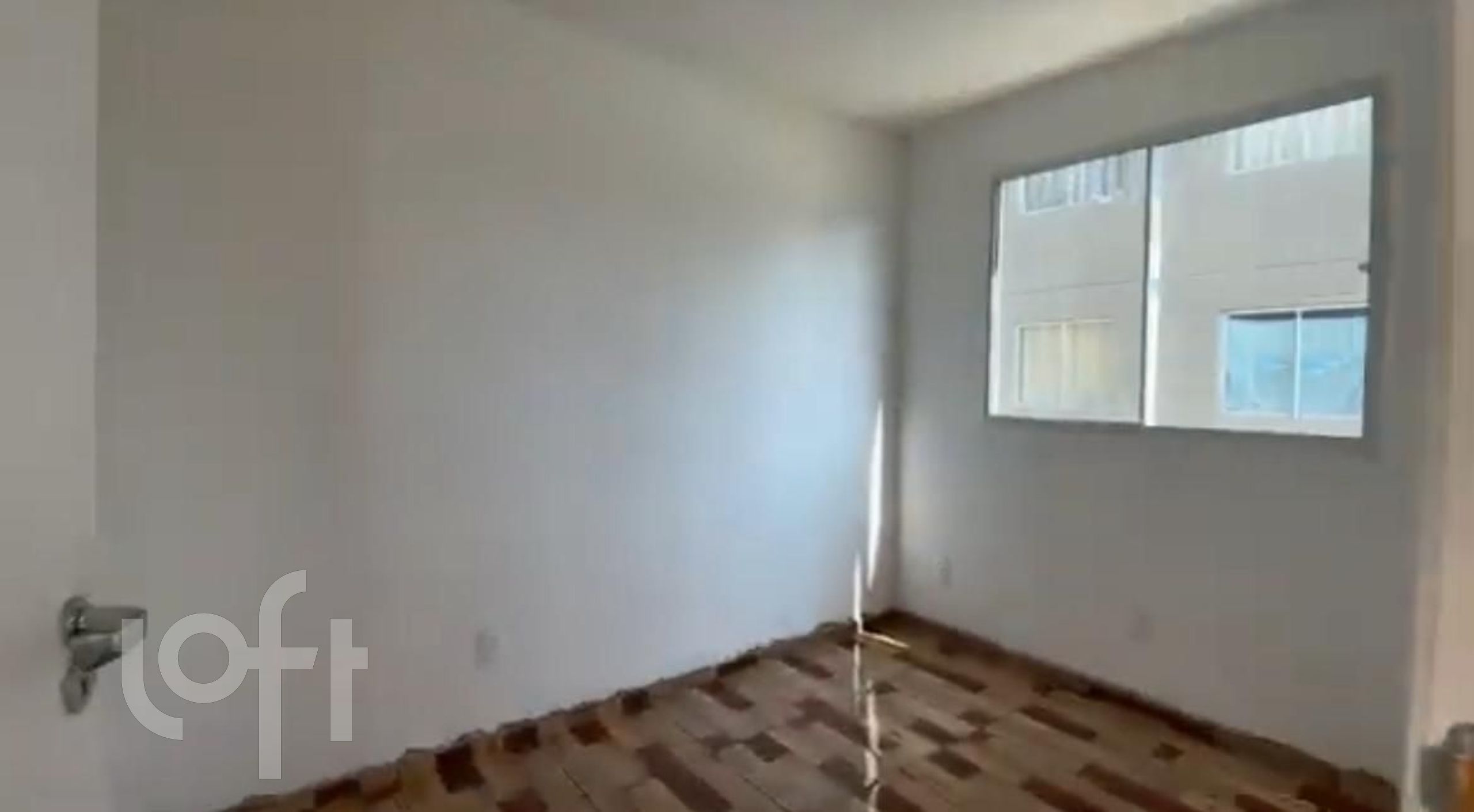 Apartamento à venda com 2 quartos, 40m² - Foto 6