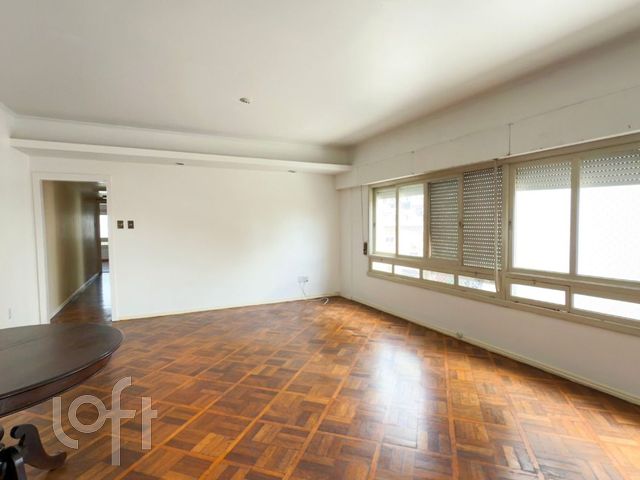 Apartamento com 127m², 3 dormitórios, 1 suíte, 1 vaga, Independência em Porto Alegre