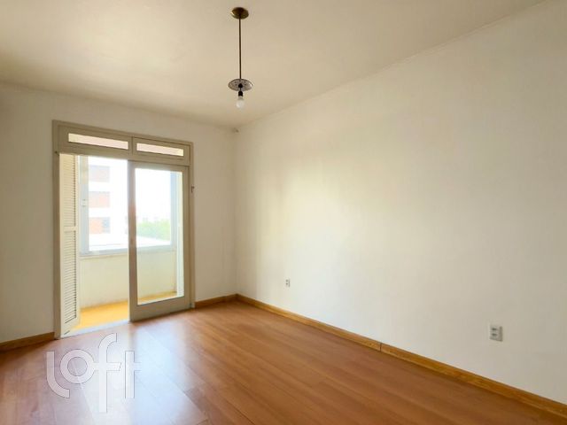 Apartamento com 127m², 3 dormitórios, 1 suíte, 1 vaga, Independência em Porto Alegre