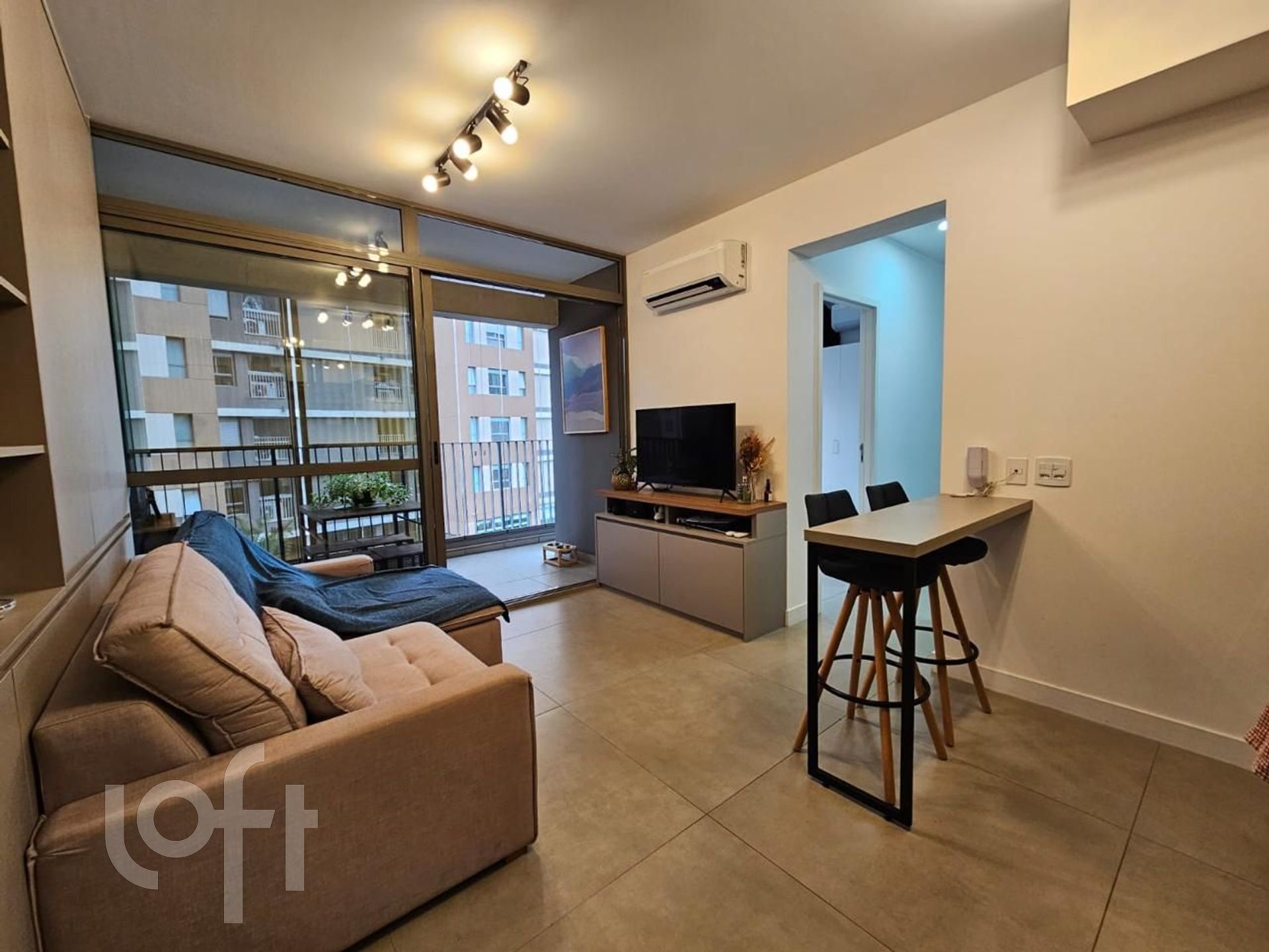 Apartamento à venda com 2 quartos, 53m² - Foto 1